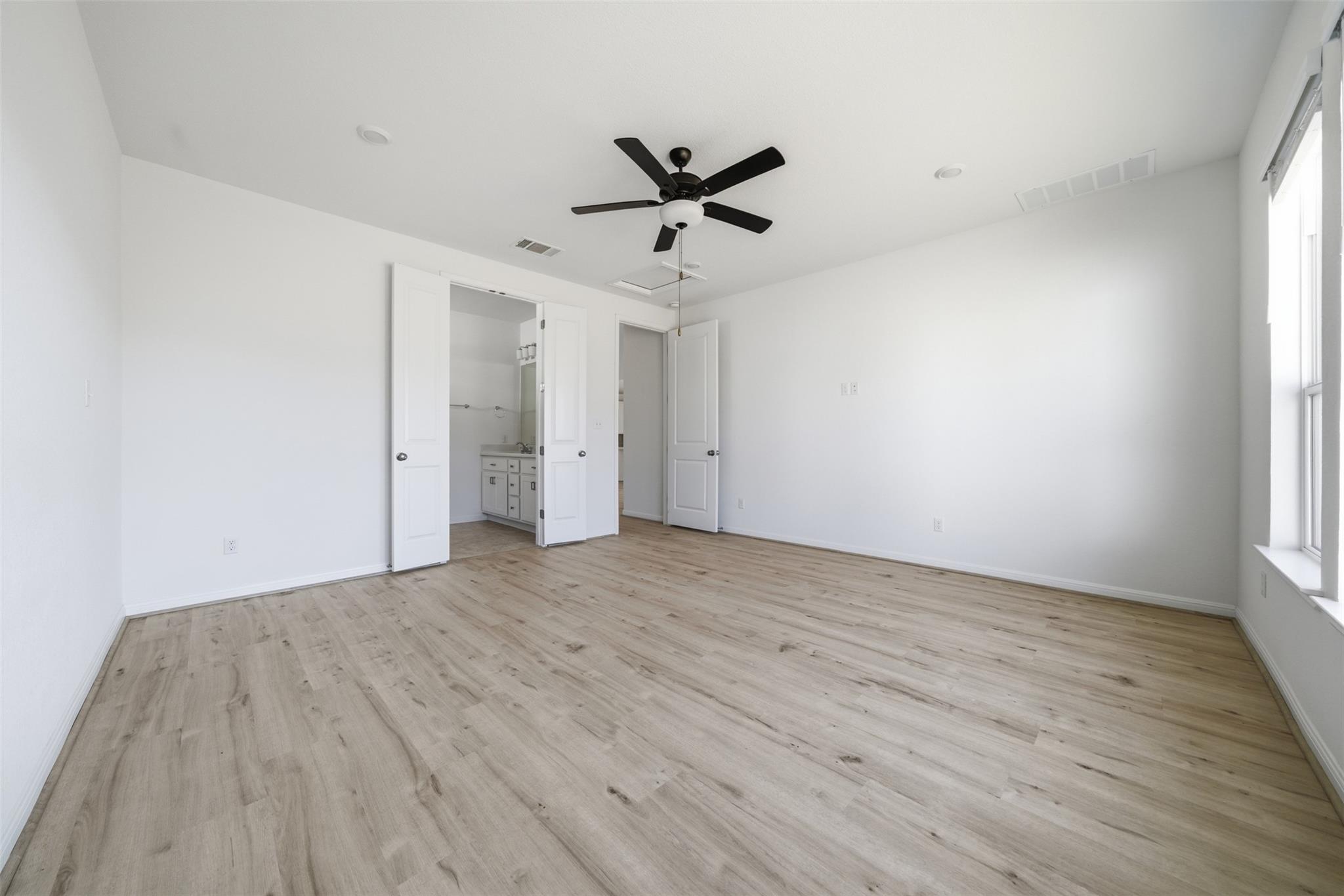 1977 Alasio Dr, Leander, TX 78641