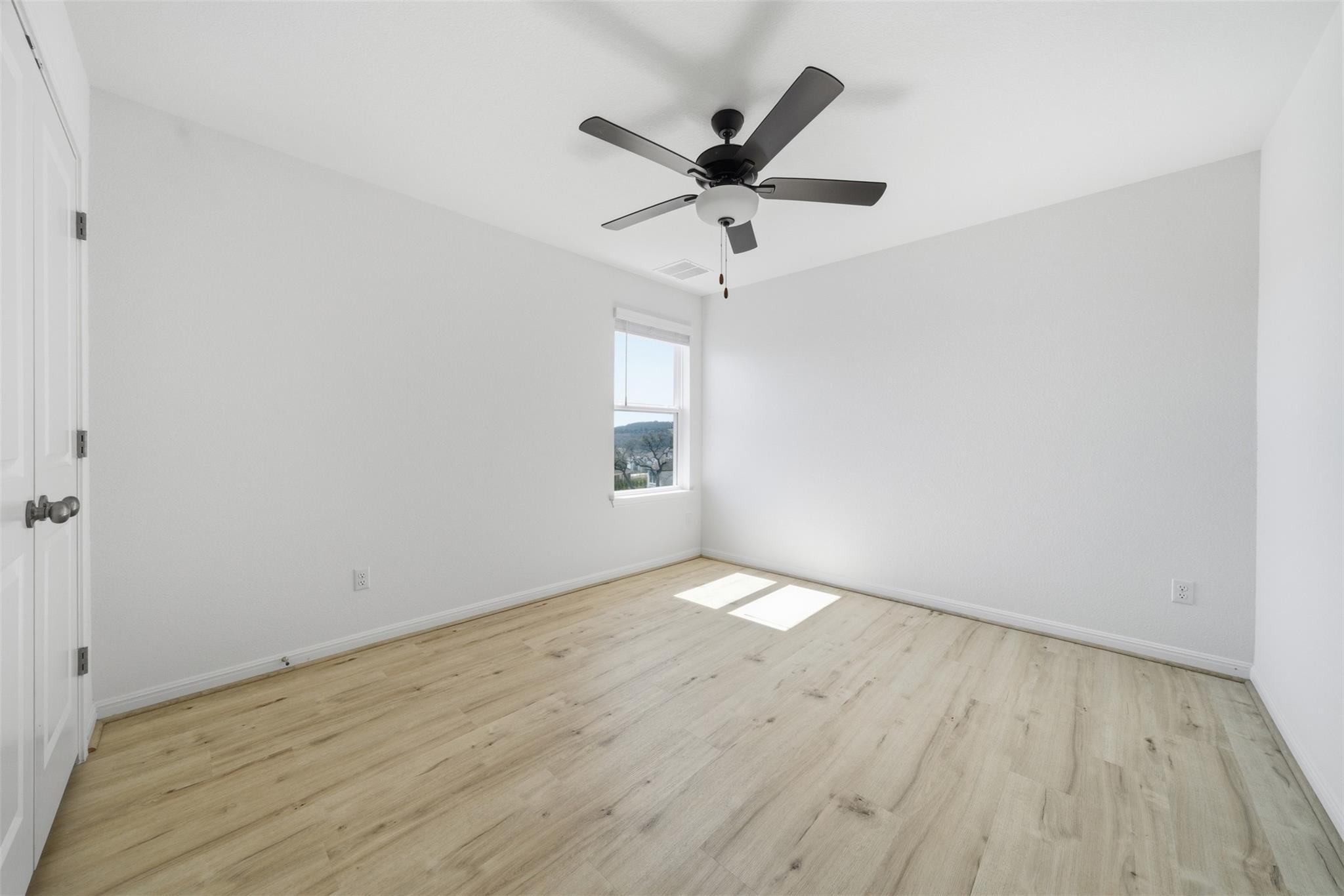 1977 Alasio Dr, Leander, TX 78641