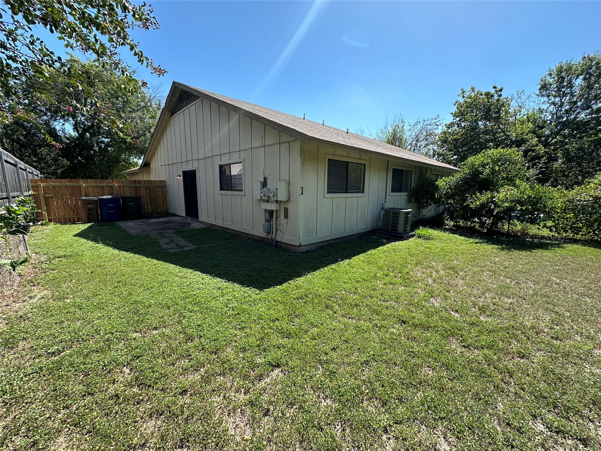 12504 Tree Line Dr # B, Austin, TX 78729