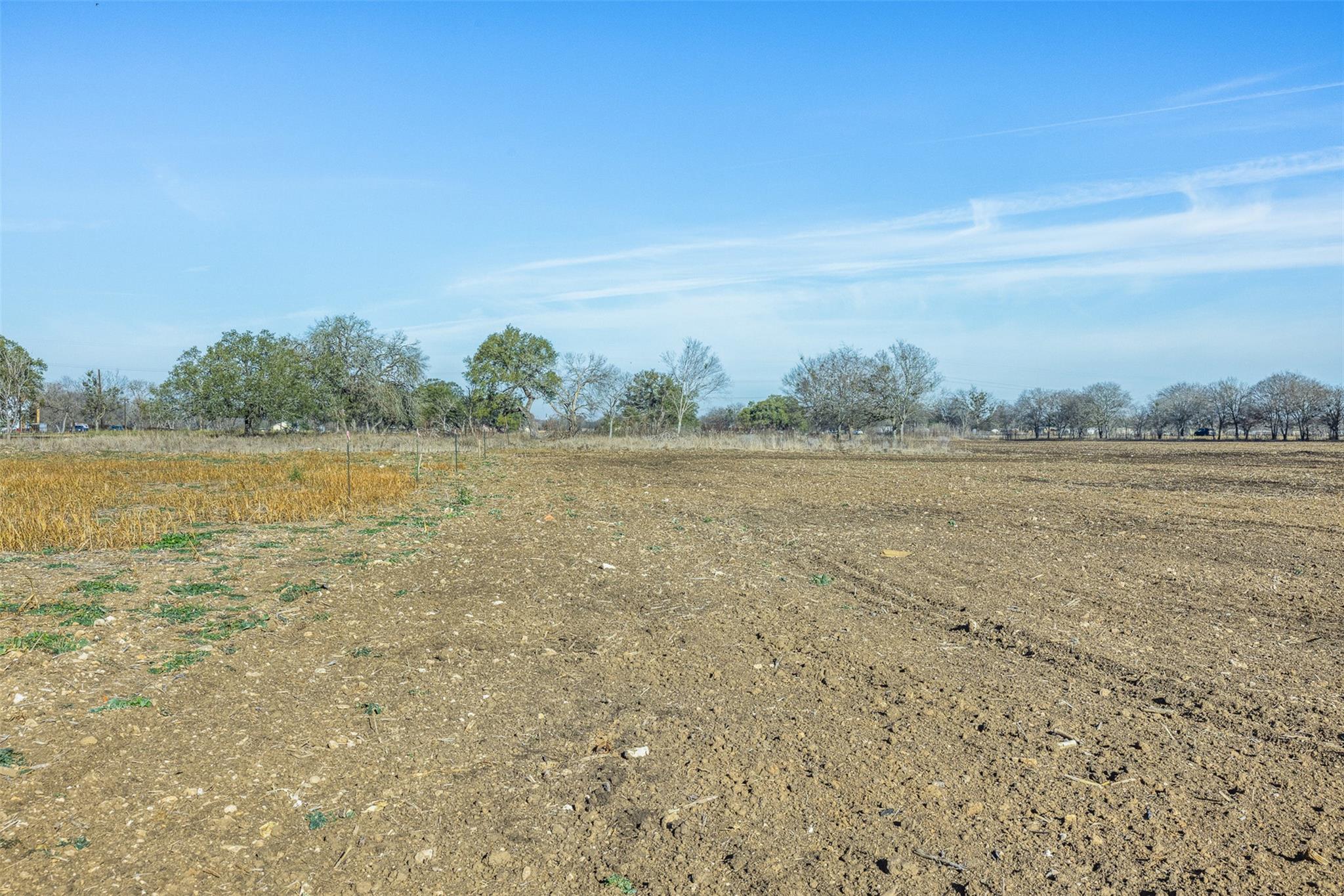 600 NW River Rd, Martindale, TX 78655