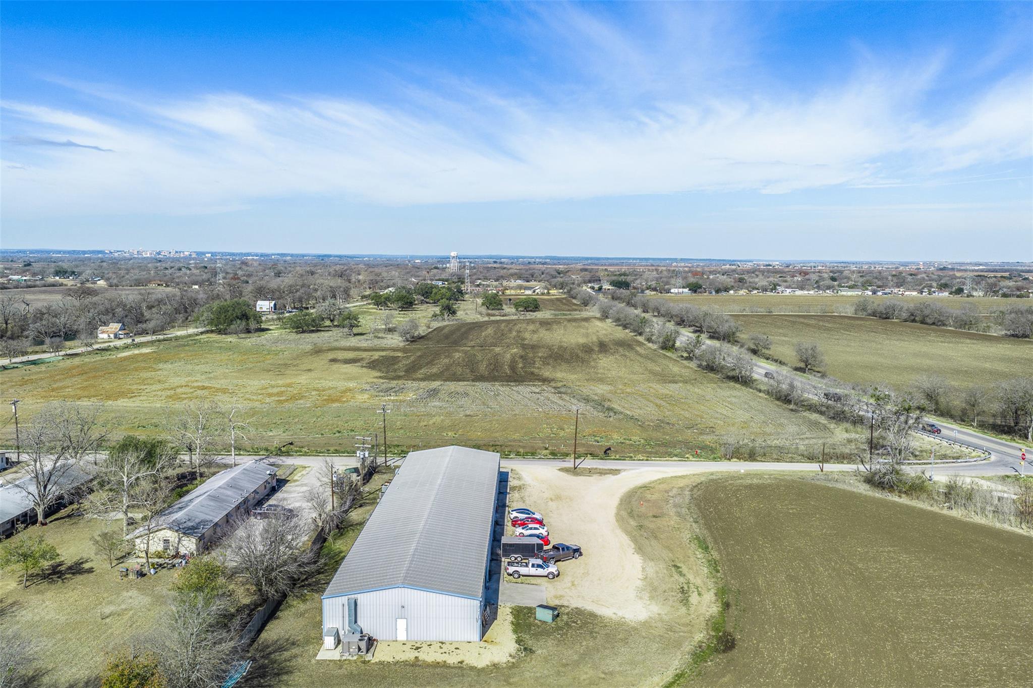 600 NW River Rd, Martindale, TX 78655