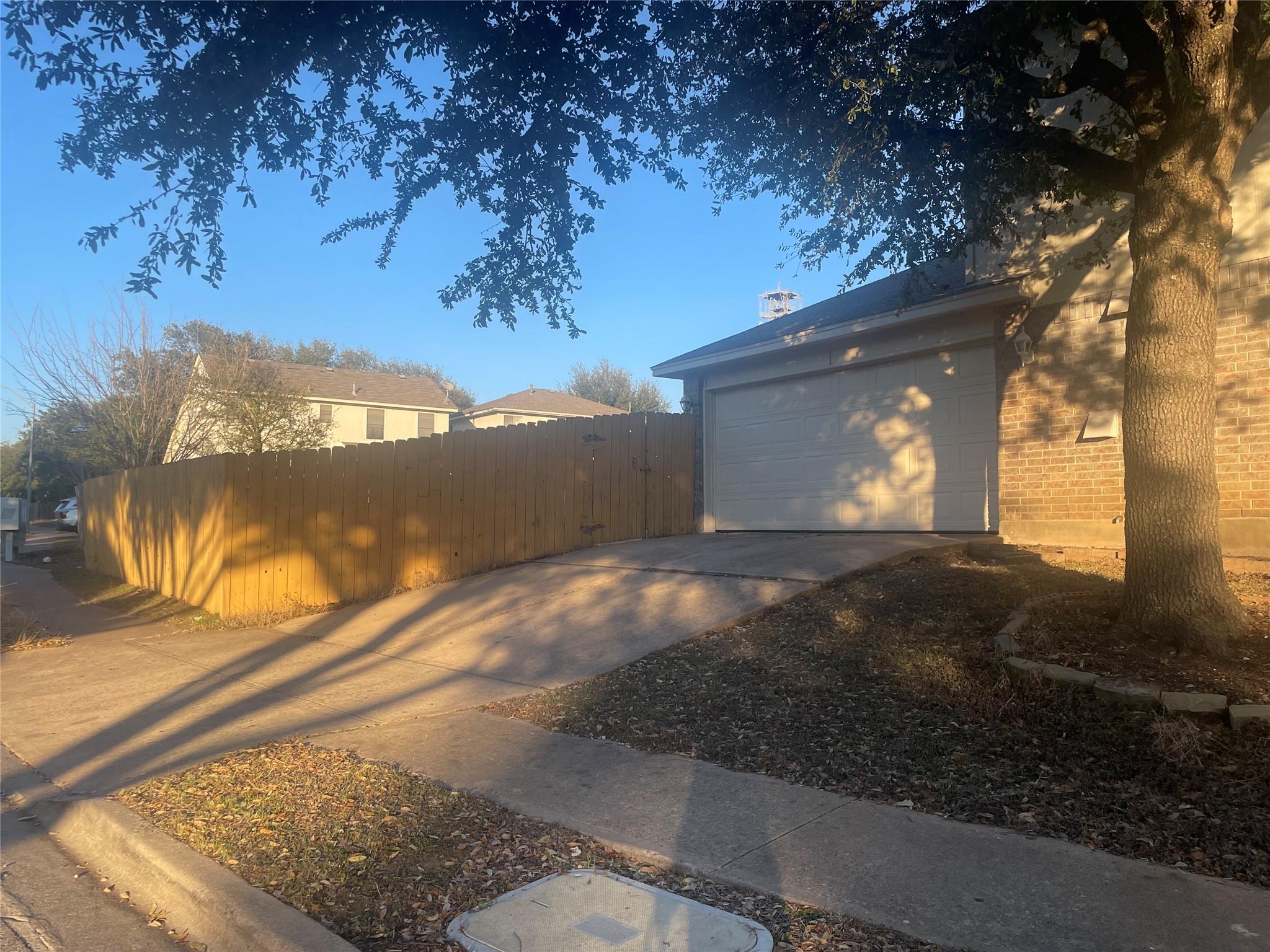 15137 Sarah's Creek Dr, Pflugerville, TX 78660