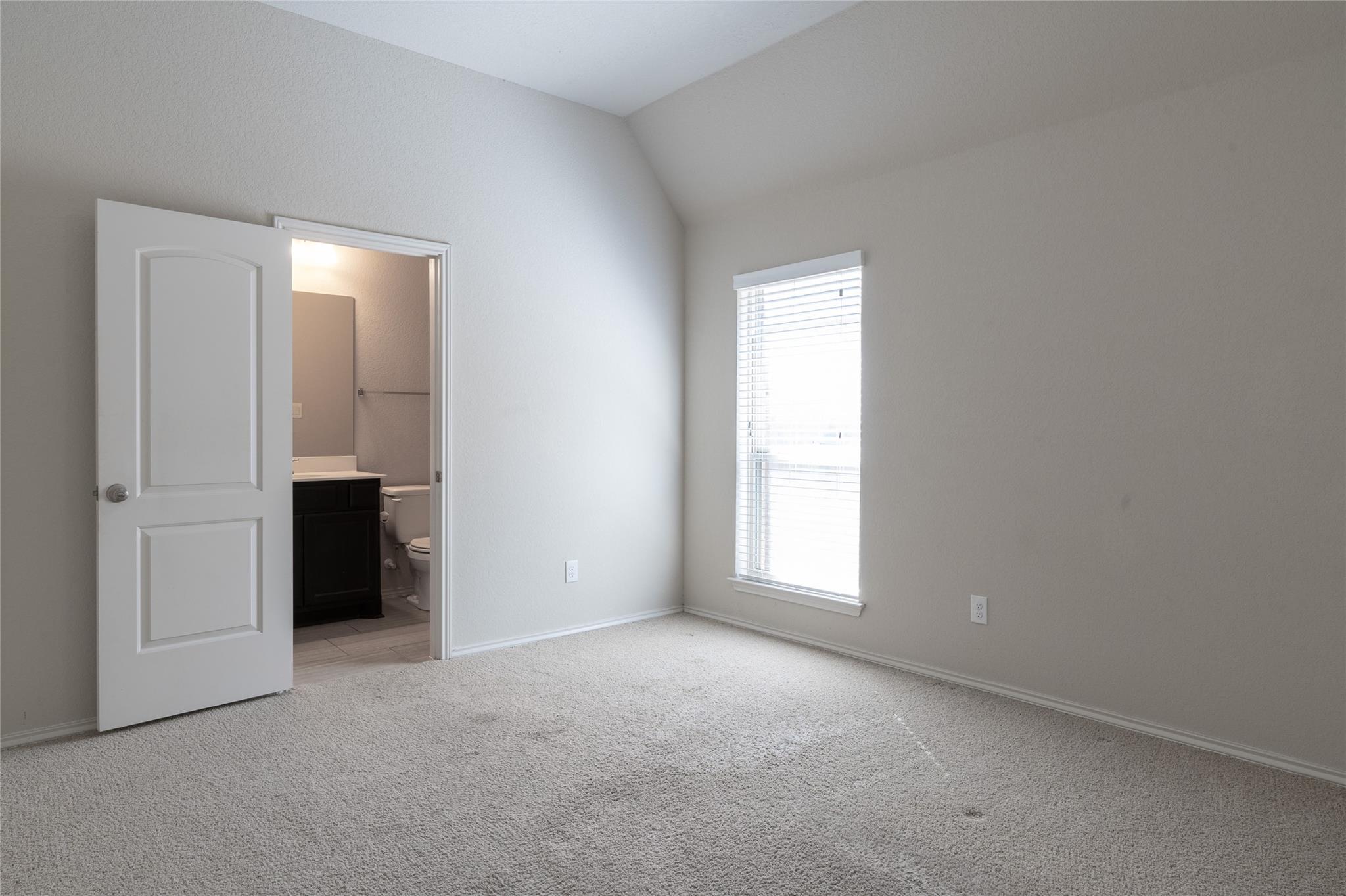 2138 Rustling Way, Seguin, TX 78155