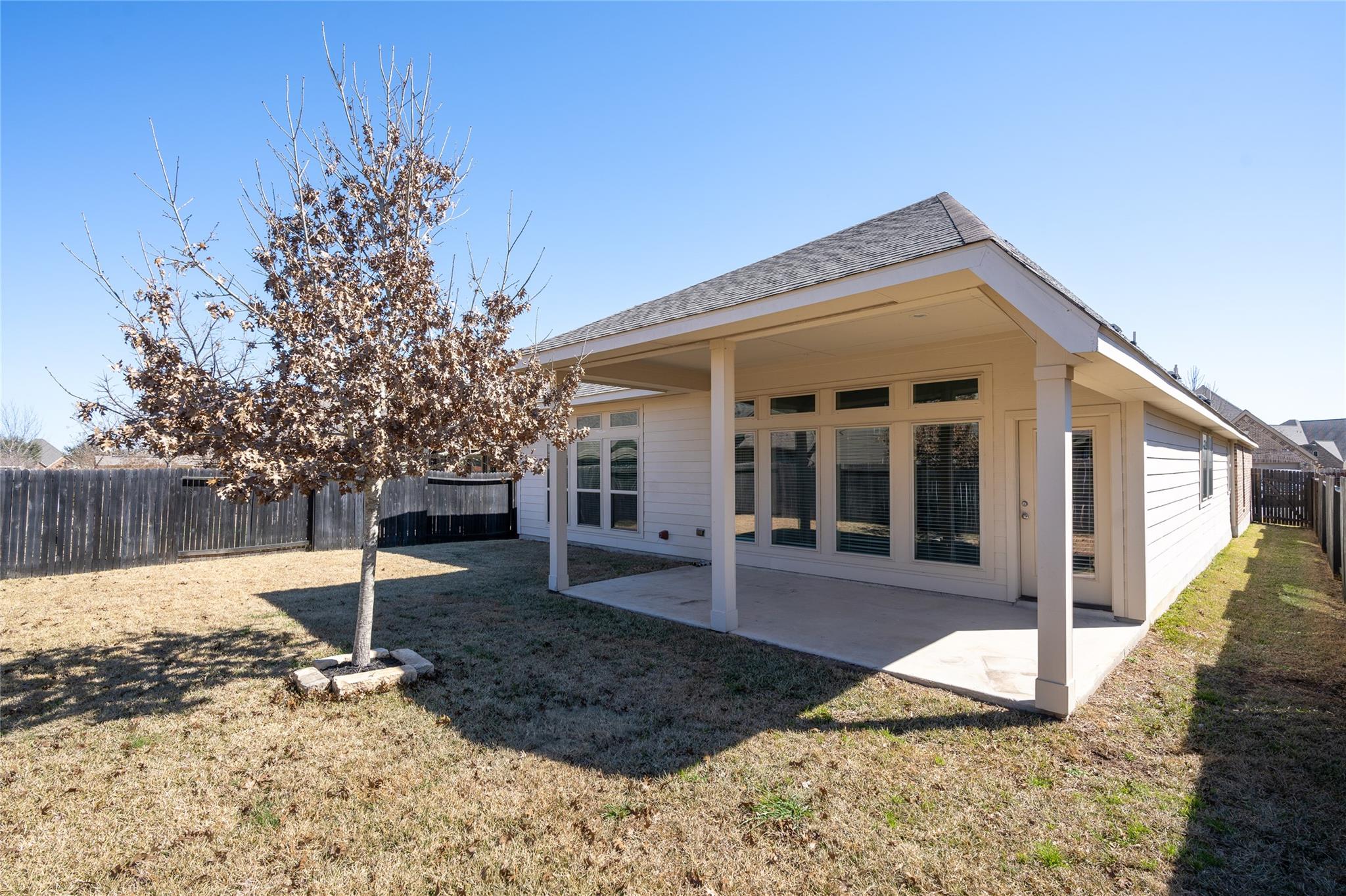 2138 Rustling Way, Seguin, TX 78155
