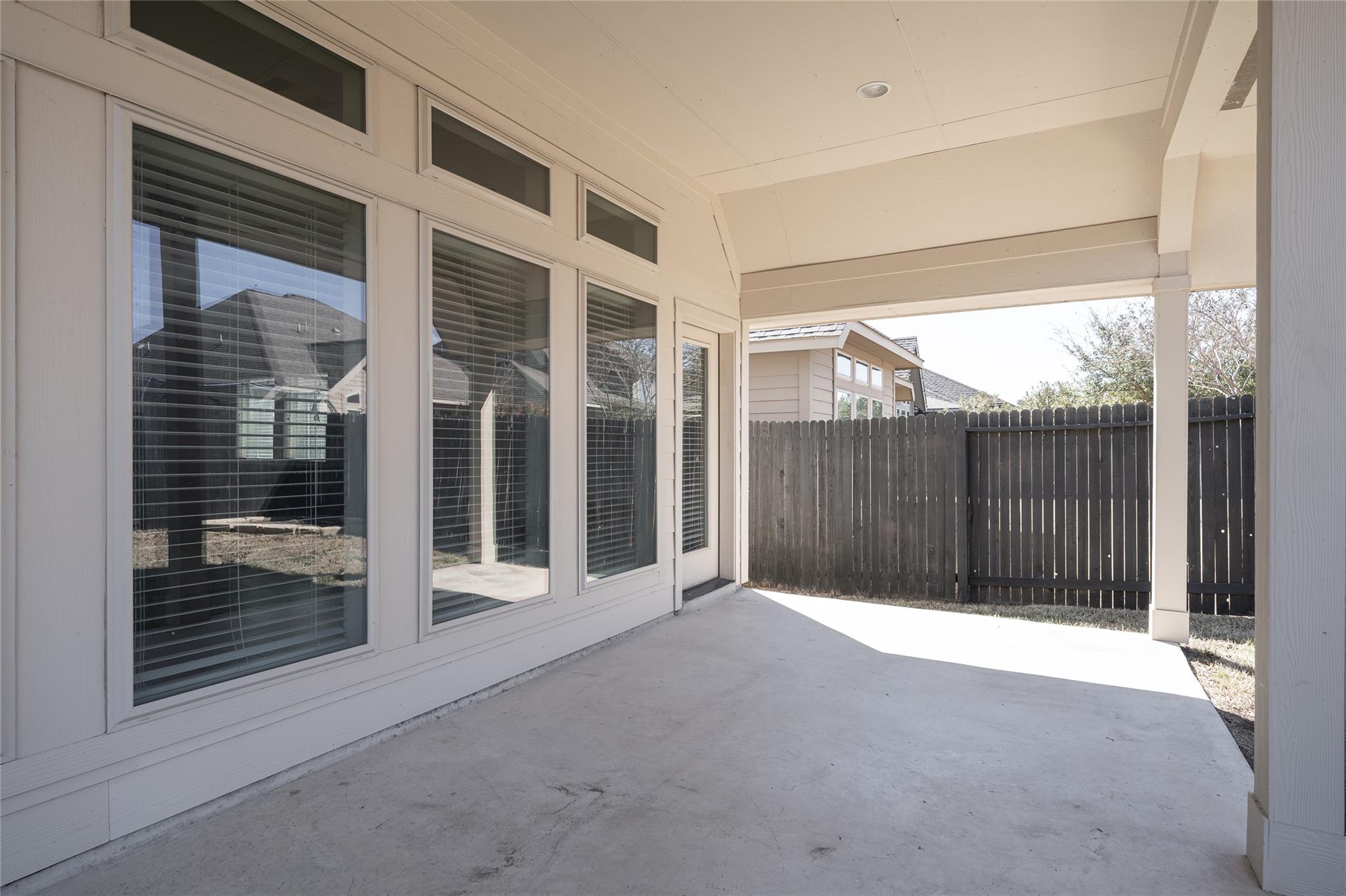 2138 Rustling Way, Seguin, TX 78155