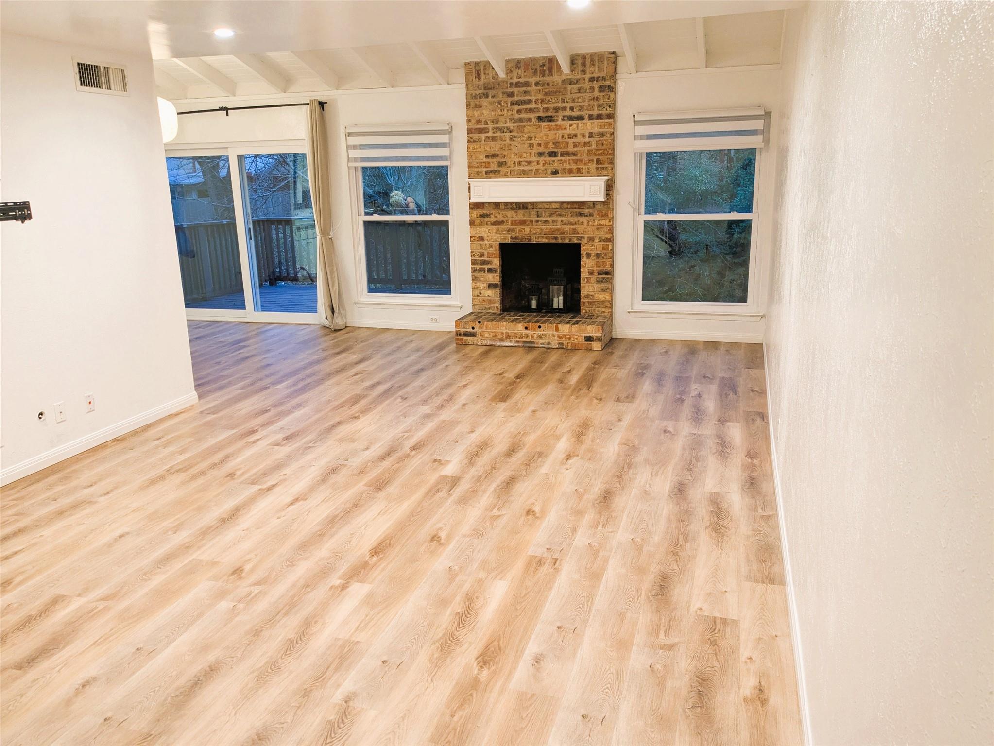 8901 Trone Cir # C, Austin, TX 78758