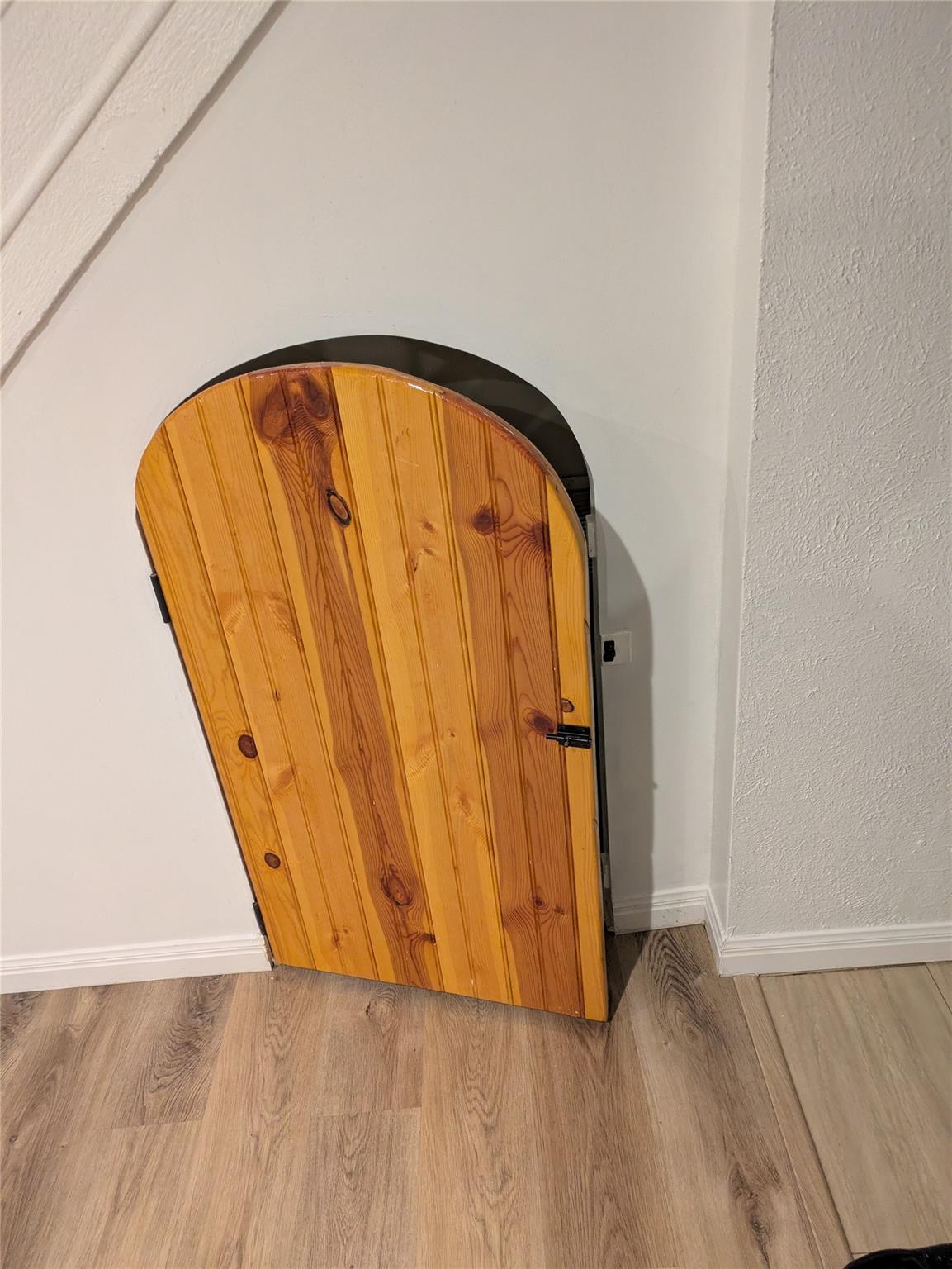 8901 Trone Cir # C, Austin, TX 78758