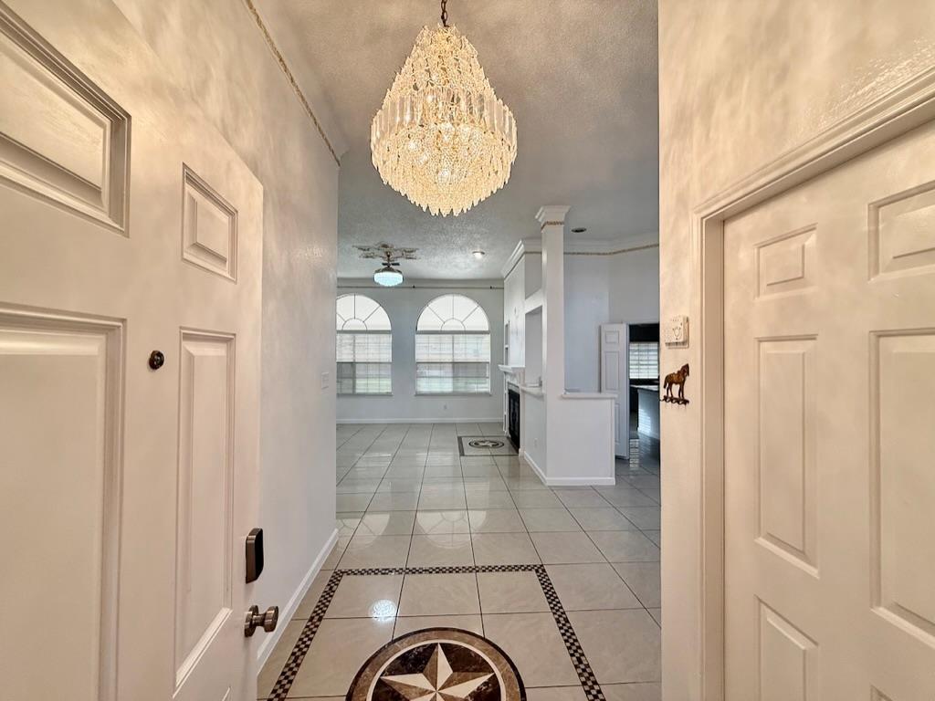 604 Cactus Bend Dr, Pflugerville, TX 78660