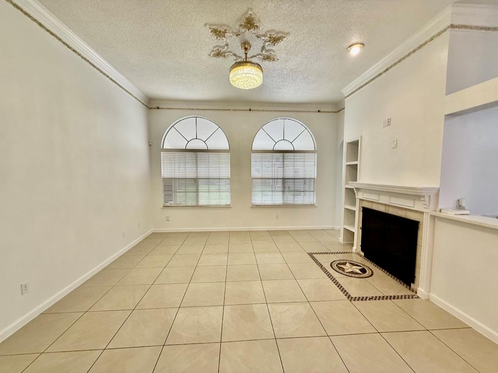 604 Cactus Bend Dr, Pflugerville, TX 78660