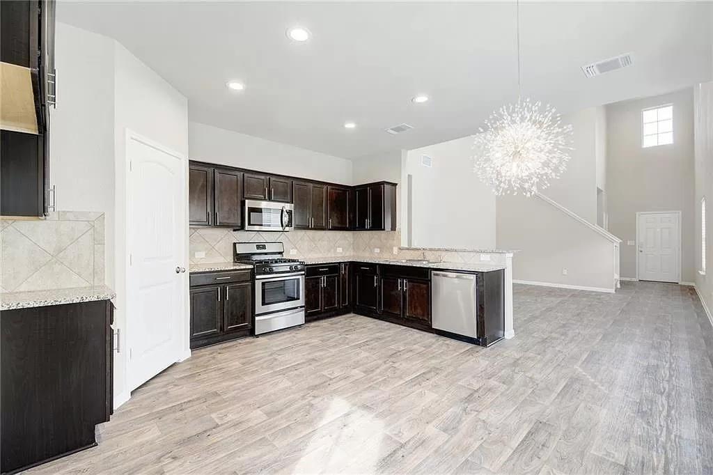 3113 Tilmon Ln, Austin, TX 78725