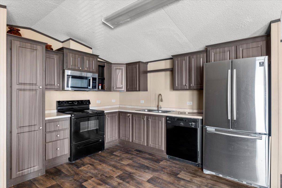 337 SW Front St, Bartlett, TX 76511