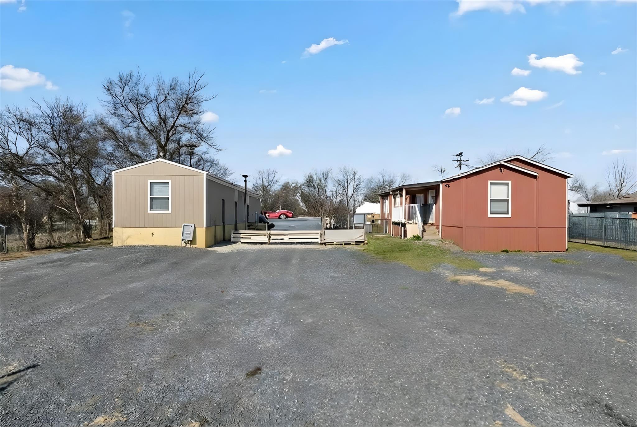 337 SW Front St, Bartlett, TX 76511