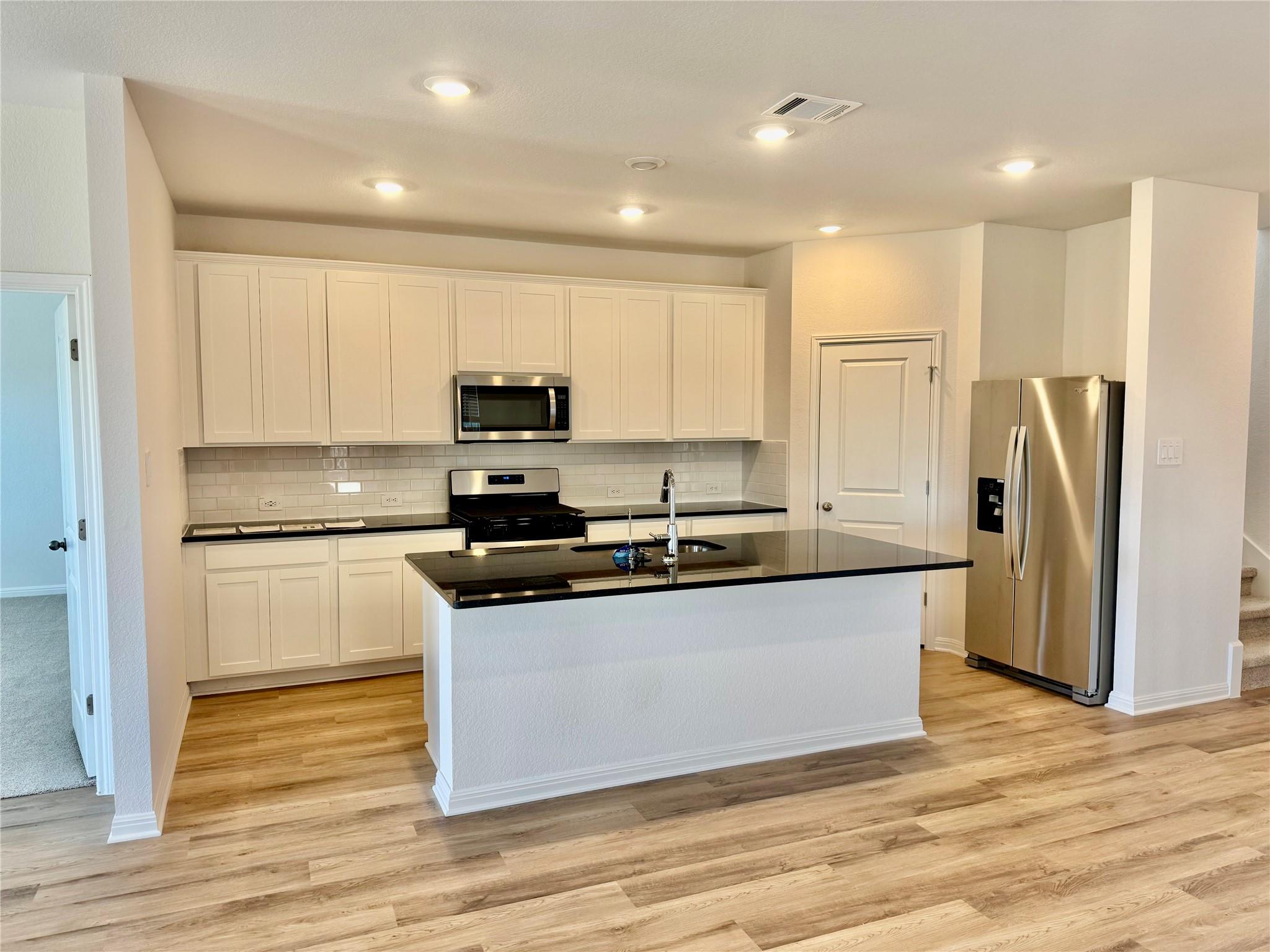 301 Texas Agate Dr, Kyle, TX 78640