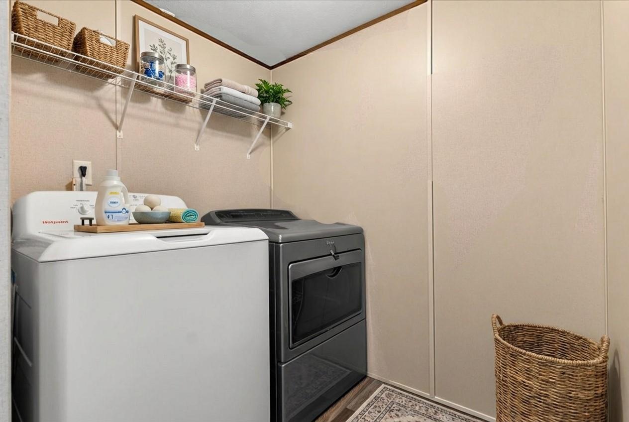 341 SW Front St, Bartlett, TX 76511