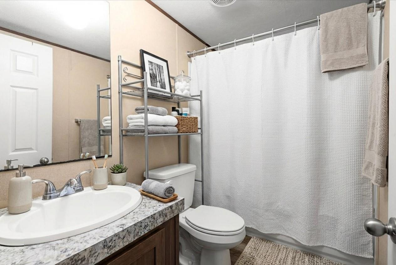 341 SW Front St, Bartlett, TX 76511