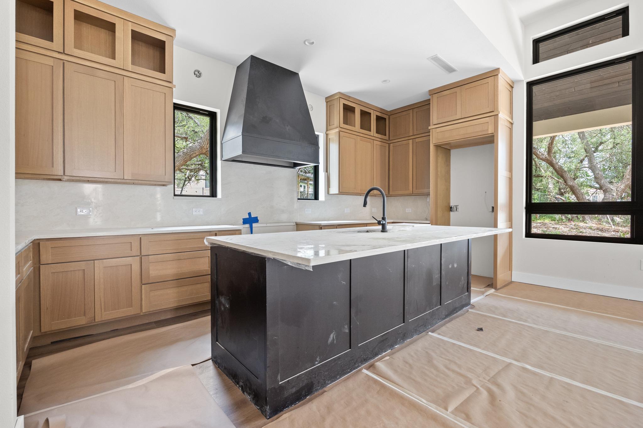 903 Flint Ridge Trl, Georgetown, TX 78628