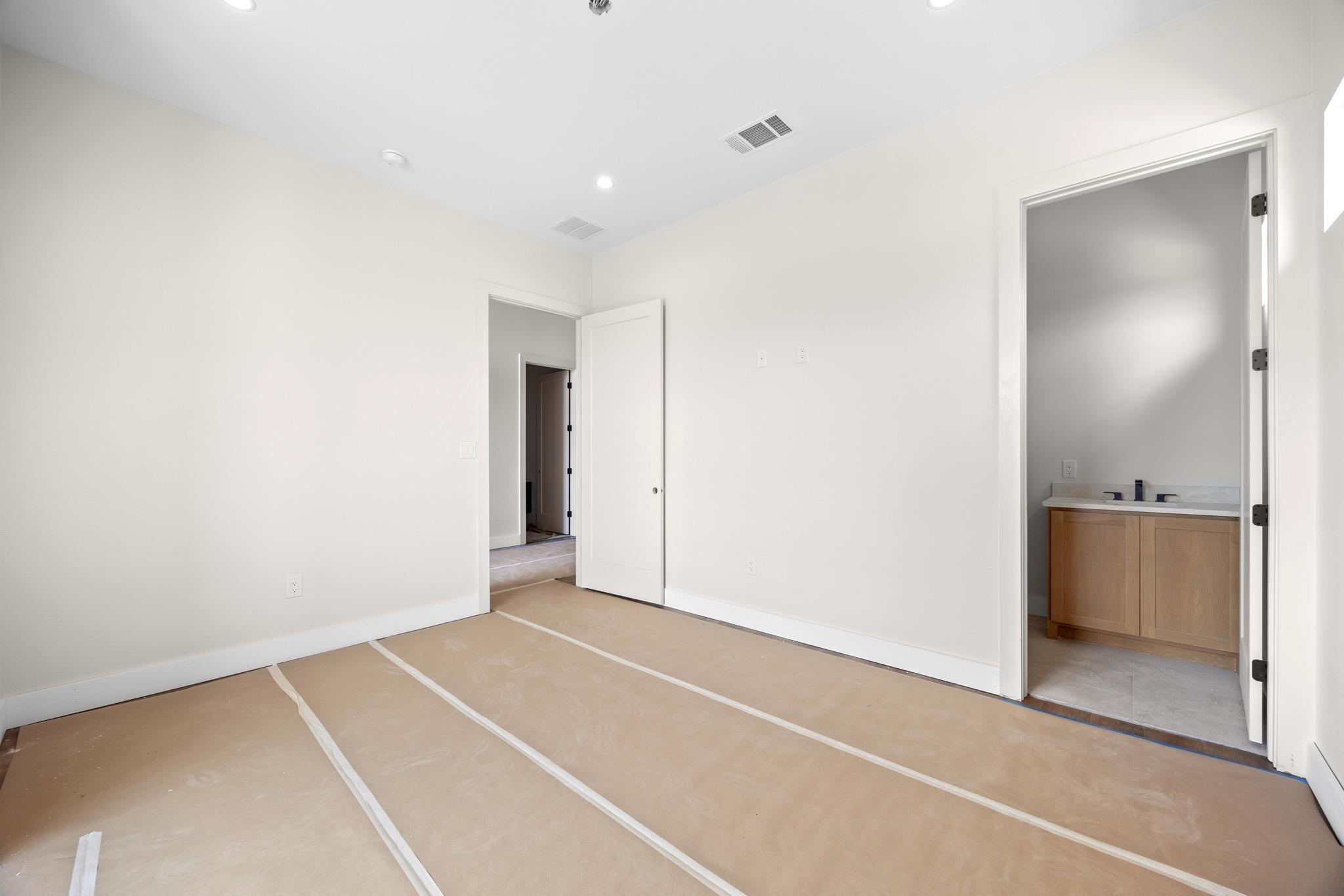 903 Flint Ridge Trl, Georgetown, TX 78628