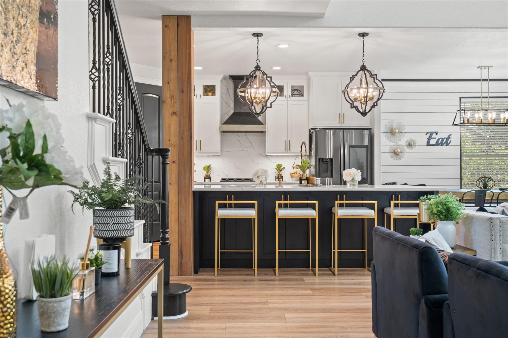 144 Sebastians Run, Austin, TX 78738