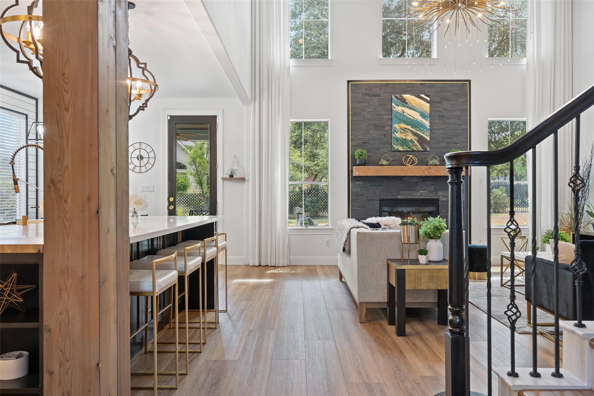 144 Sebastians Run, Austin, TX 78738