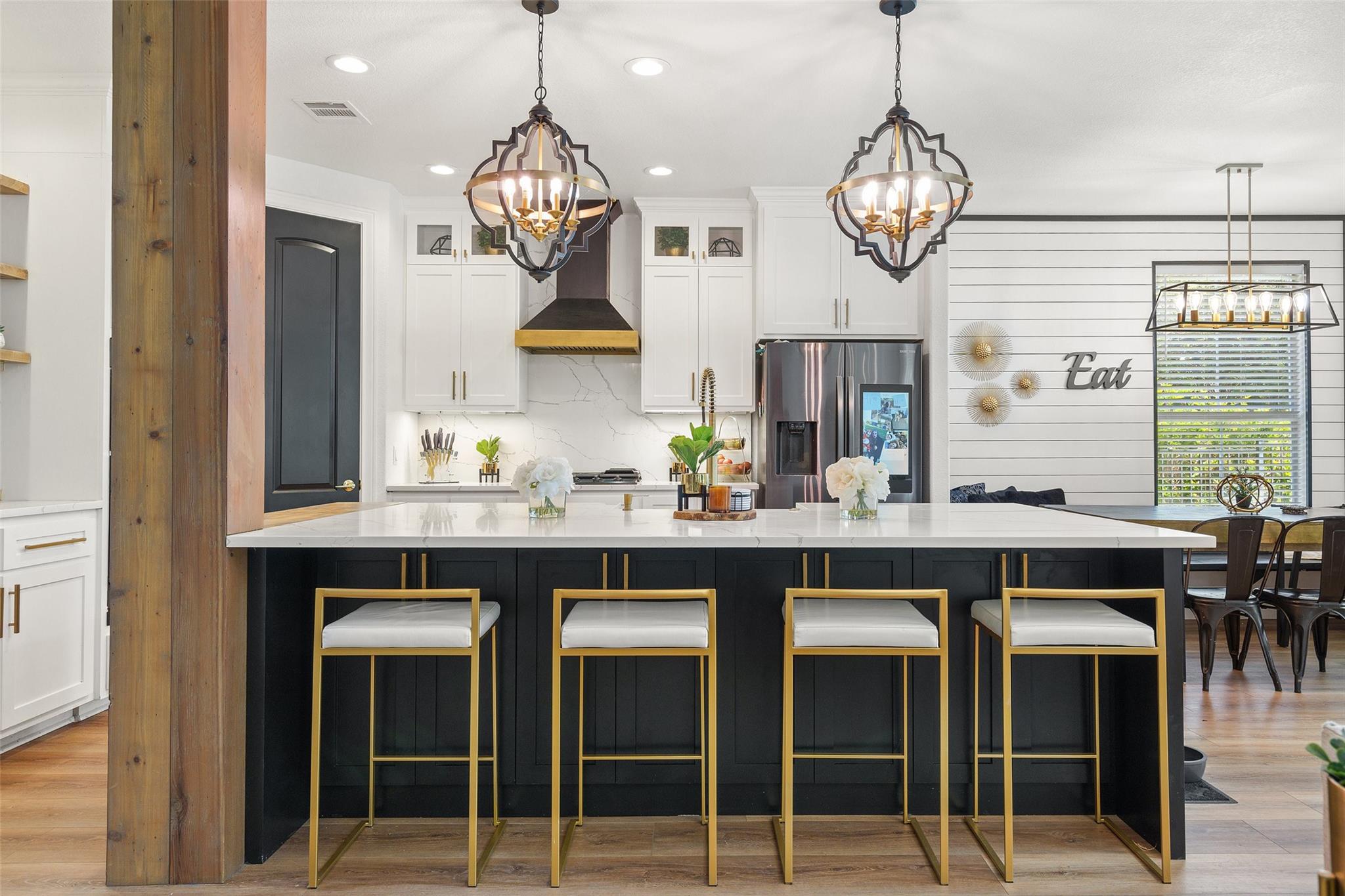 144 Sebastians Run, Austin, TX 78738