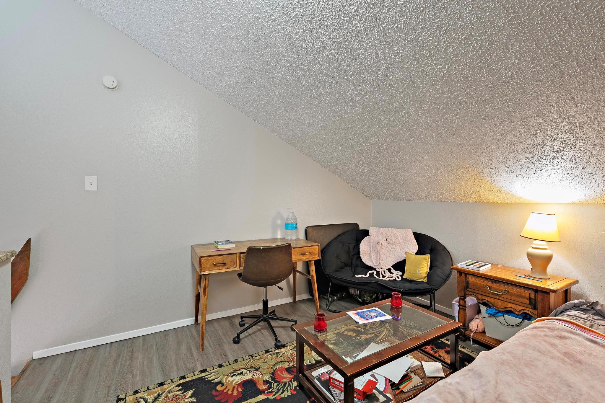 2210 Pearl St # 305, Austin, TX 78705