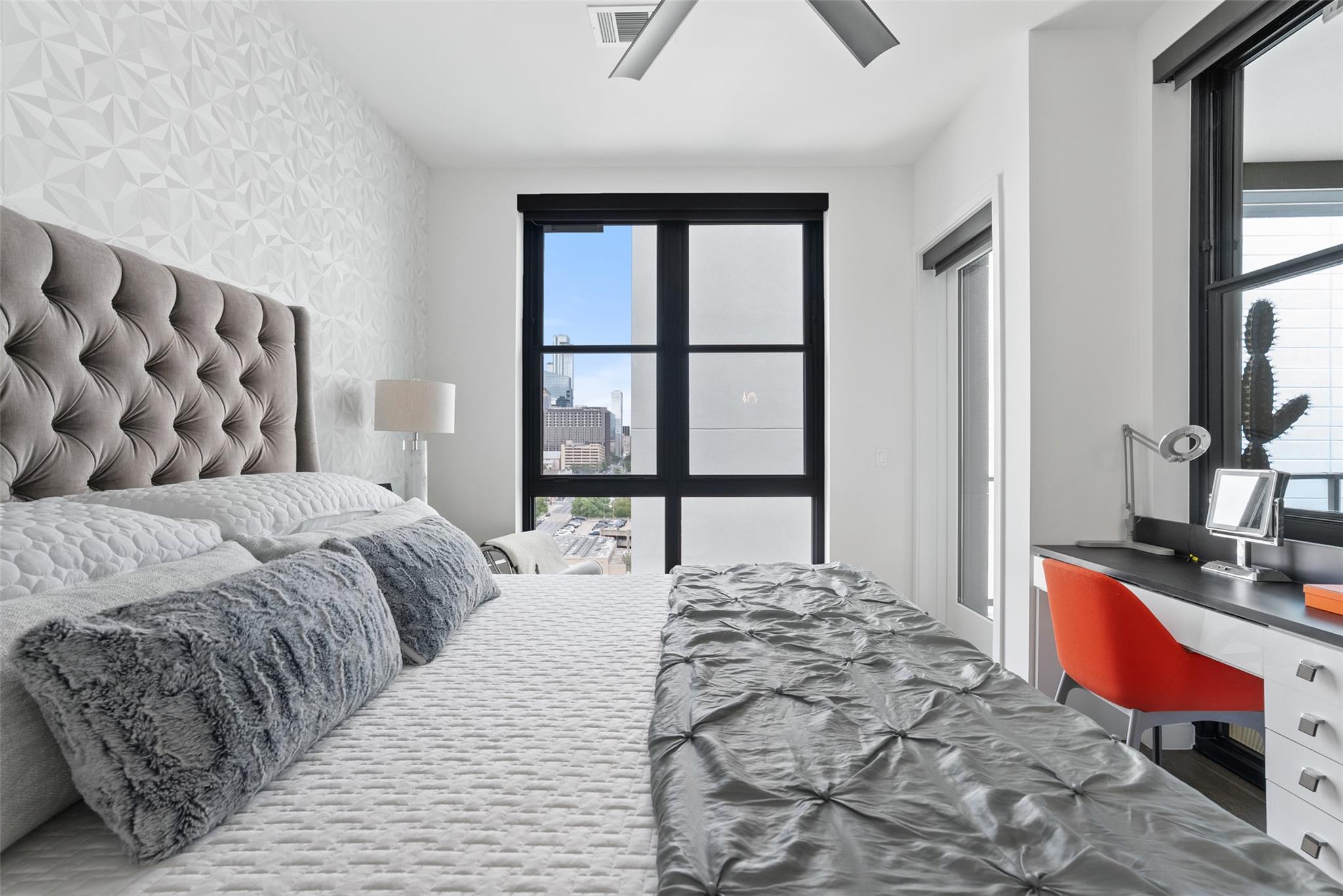 800 Embassy Dr # 605, Austin, TX 78702