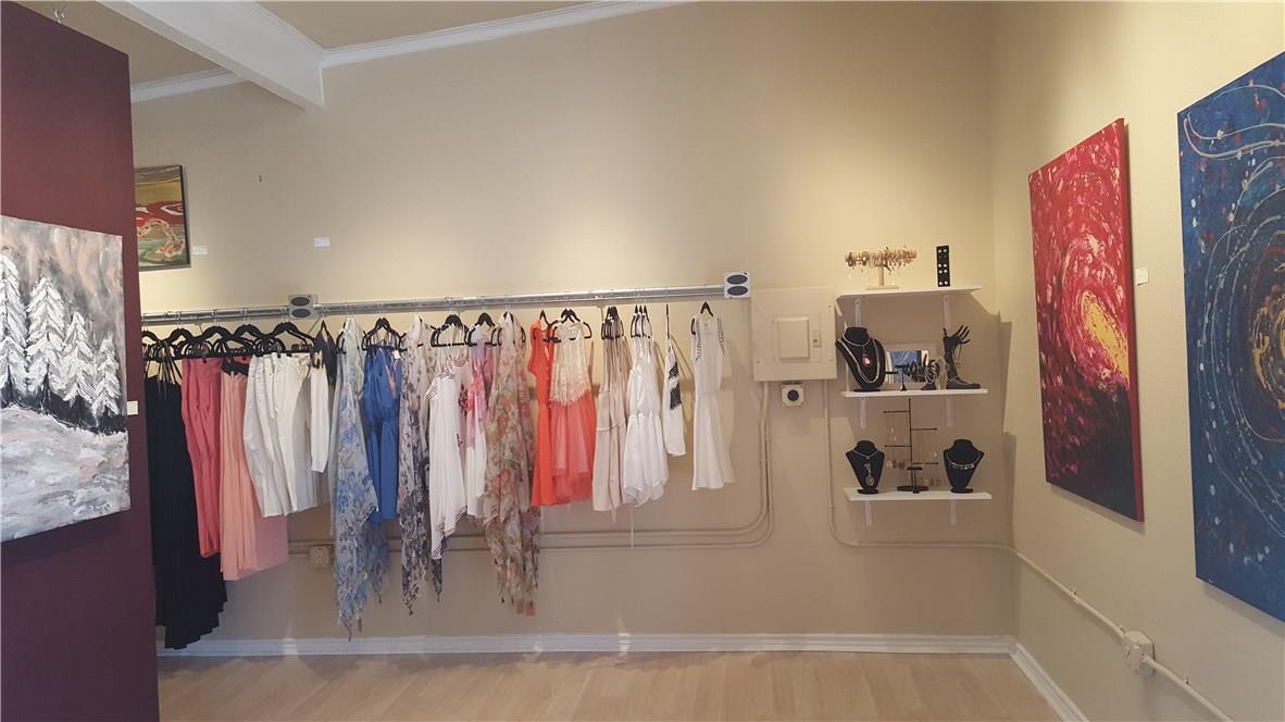 2306 E Cesar Chavez St # 104, Austin, TX 78702