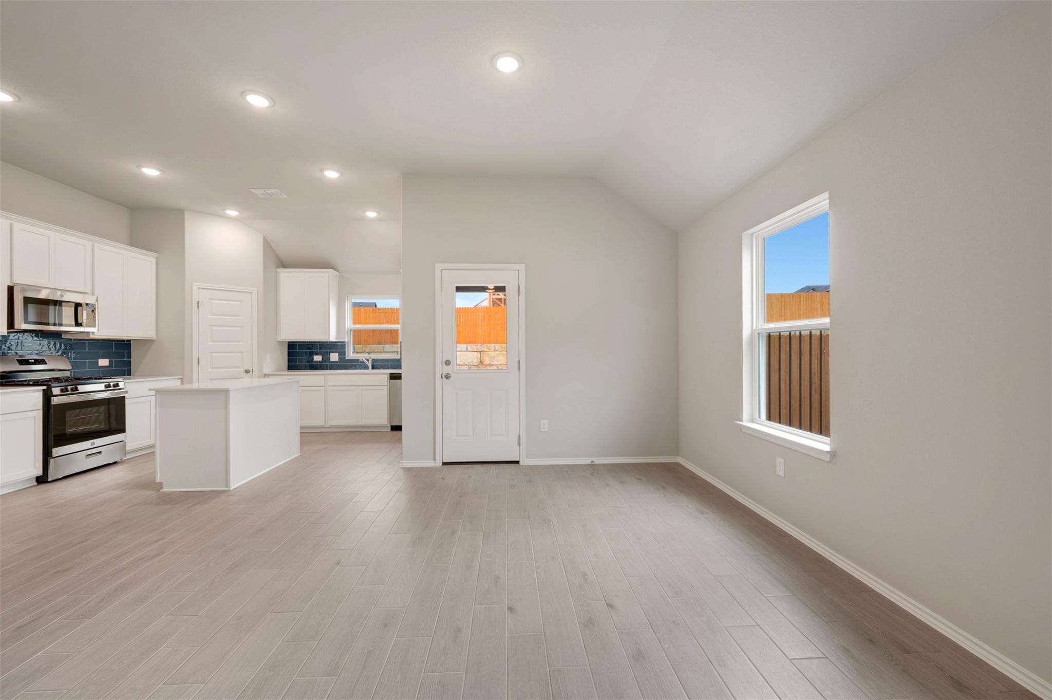 4525 Bridal Veil Dr, Austin, TX 78747