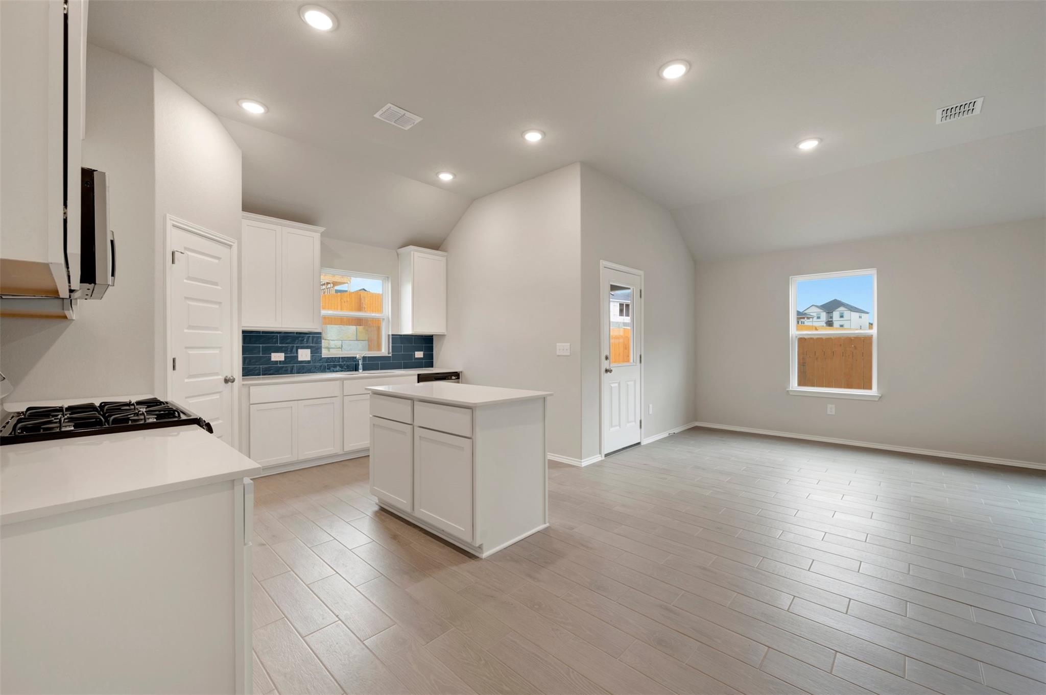 4525 Bridal Veil Dr, Austin, TX 78747