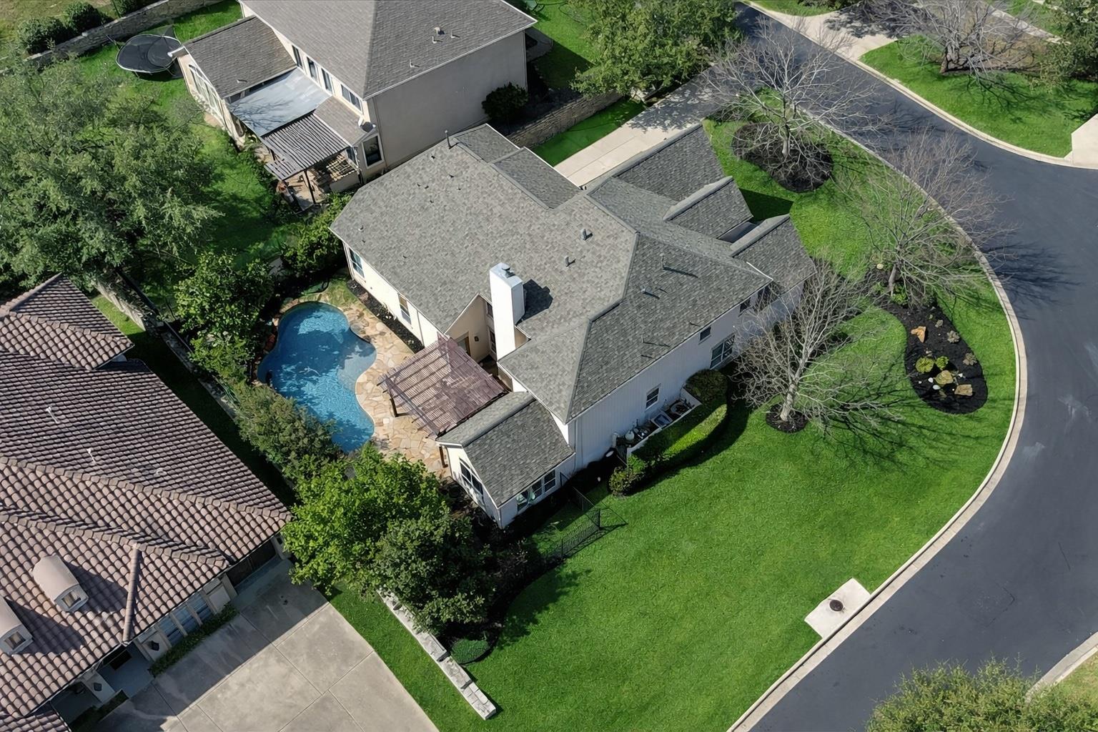 111 Whitley Dr, Austin, TX 78738