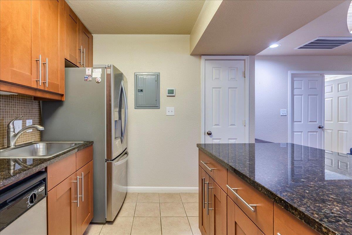 7685 Northcross Dr # 521, Austin, TX 78757