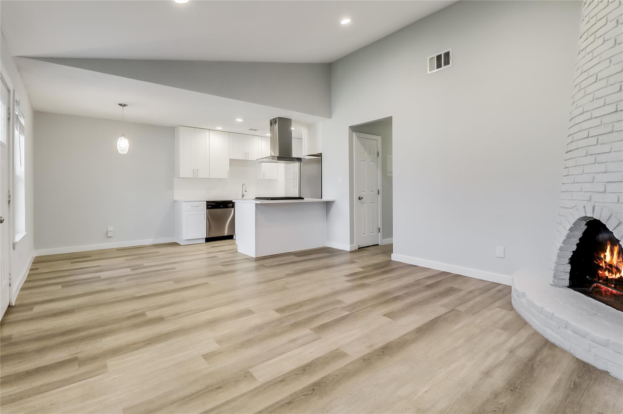 4909 Hawk Cv # A, Austin, TX 78745