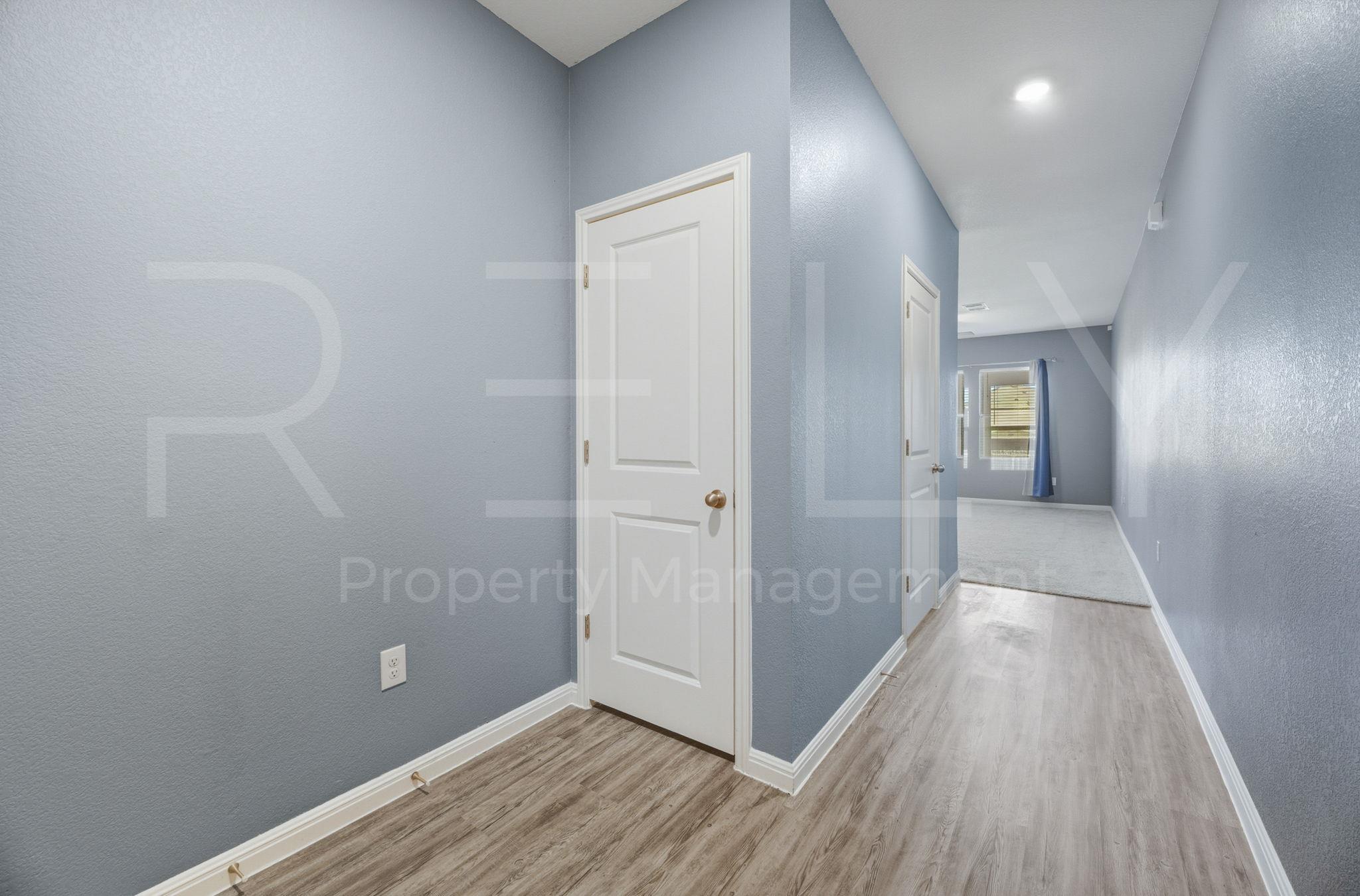 220 Wonderful Life Way, Jarrell, TX 76537