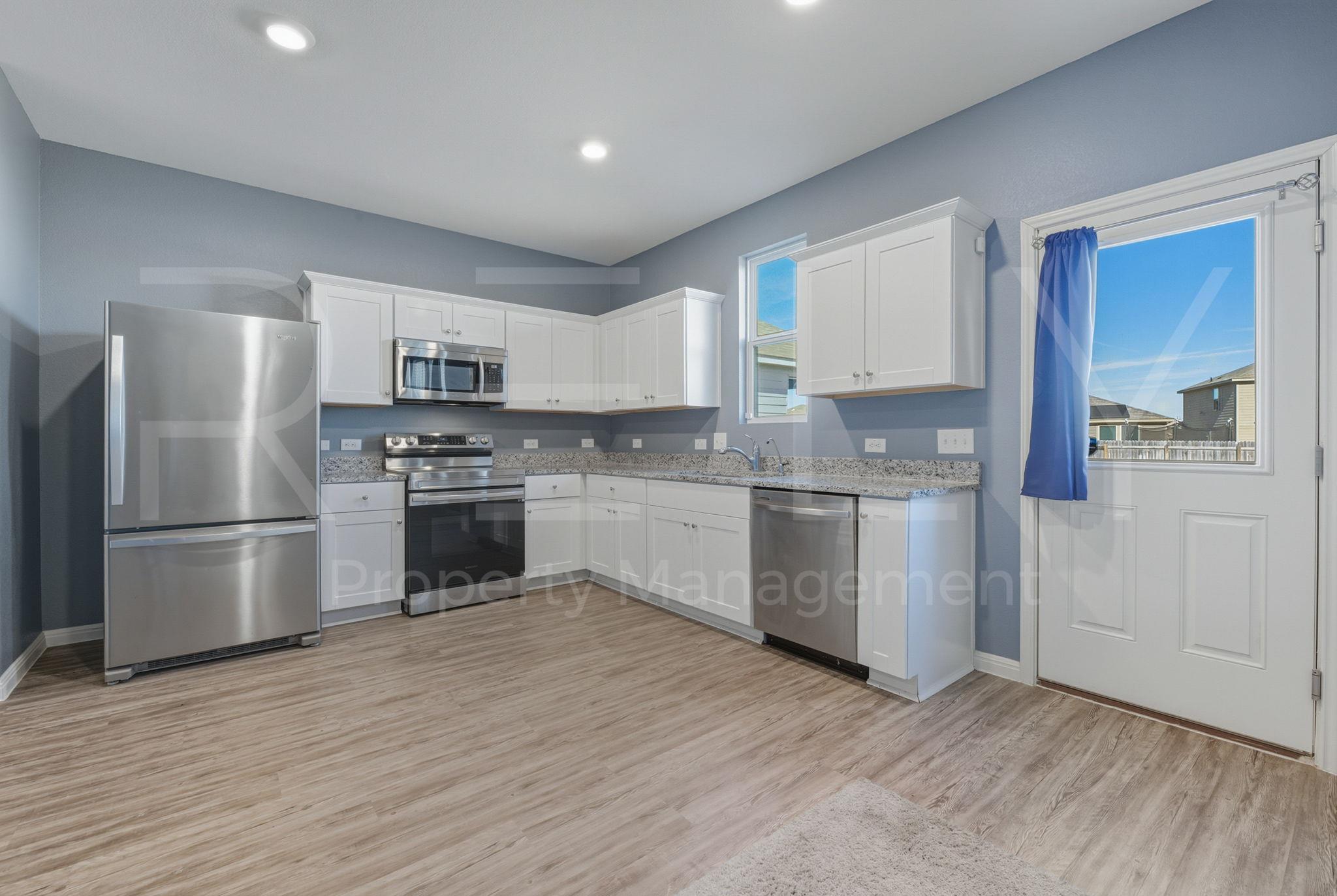 220 Wonderful Life Way, Jarrell, TX 76537