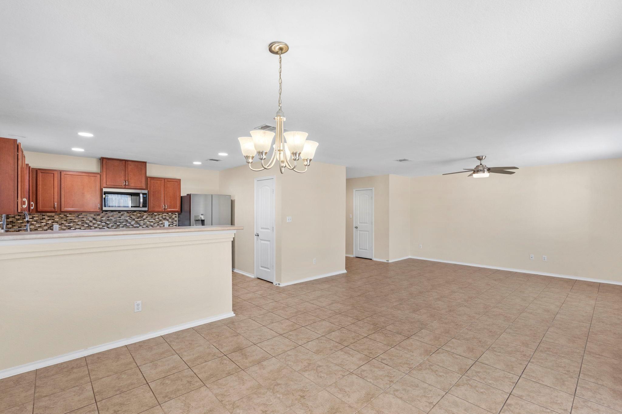 141 Sheep Trail Dr, Kyle, TX 78640