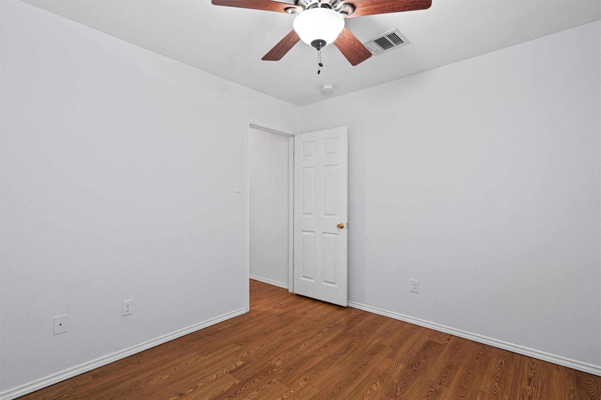 404 Yucca House Dr, Pflugerville, TX 78660