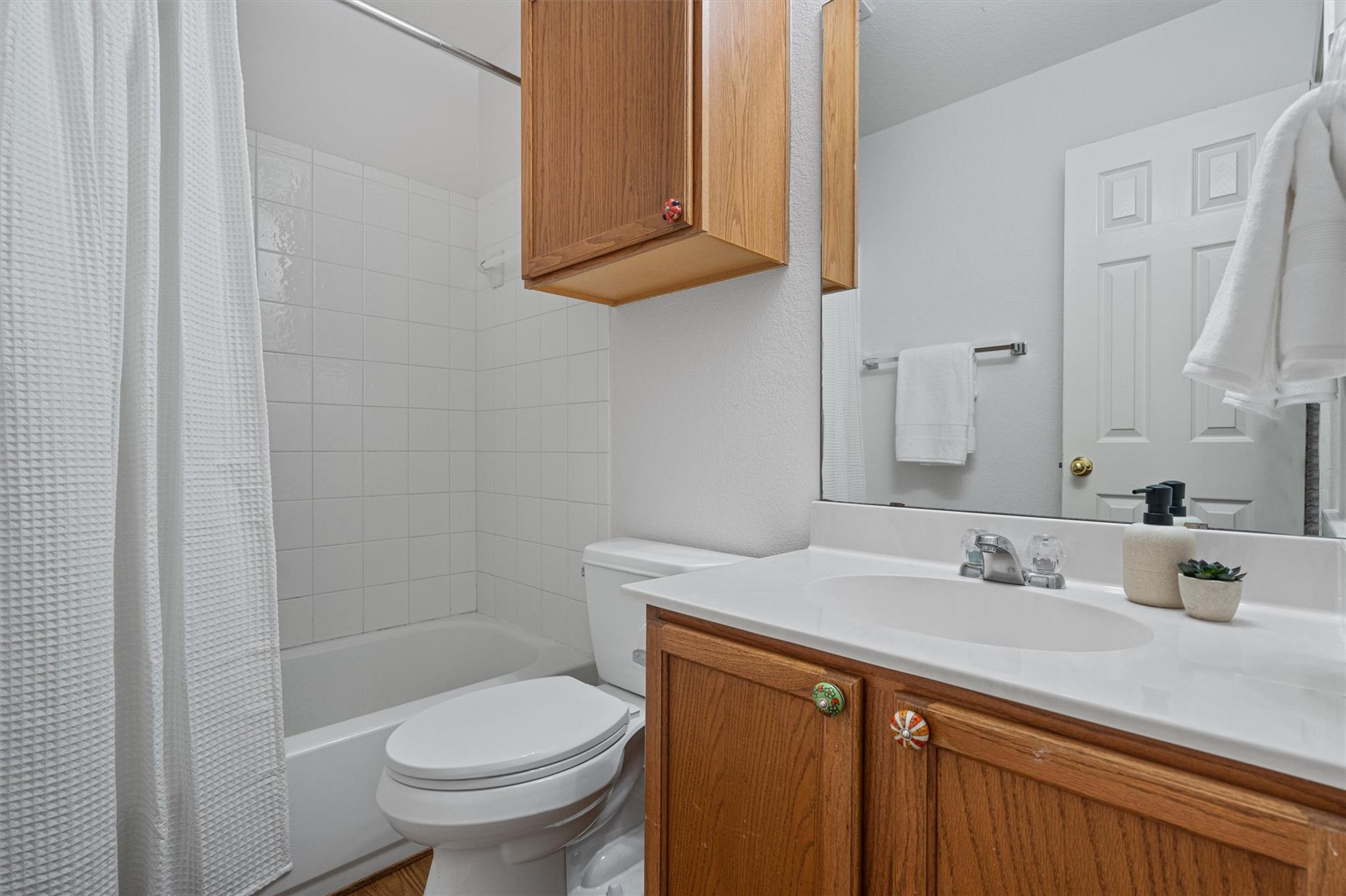 404 Yucca House Dr, Pflugerville, TX 78660