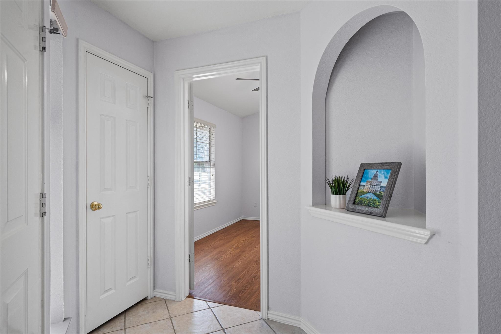 404 Yucca House Dr, Pflugerville, TX 78660