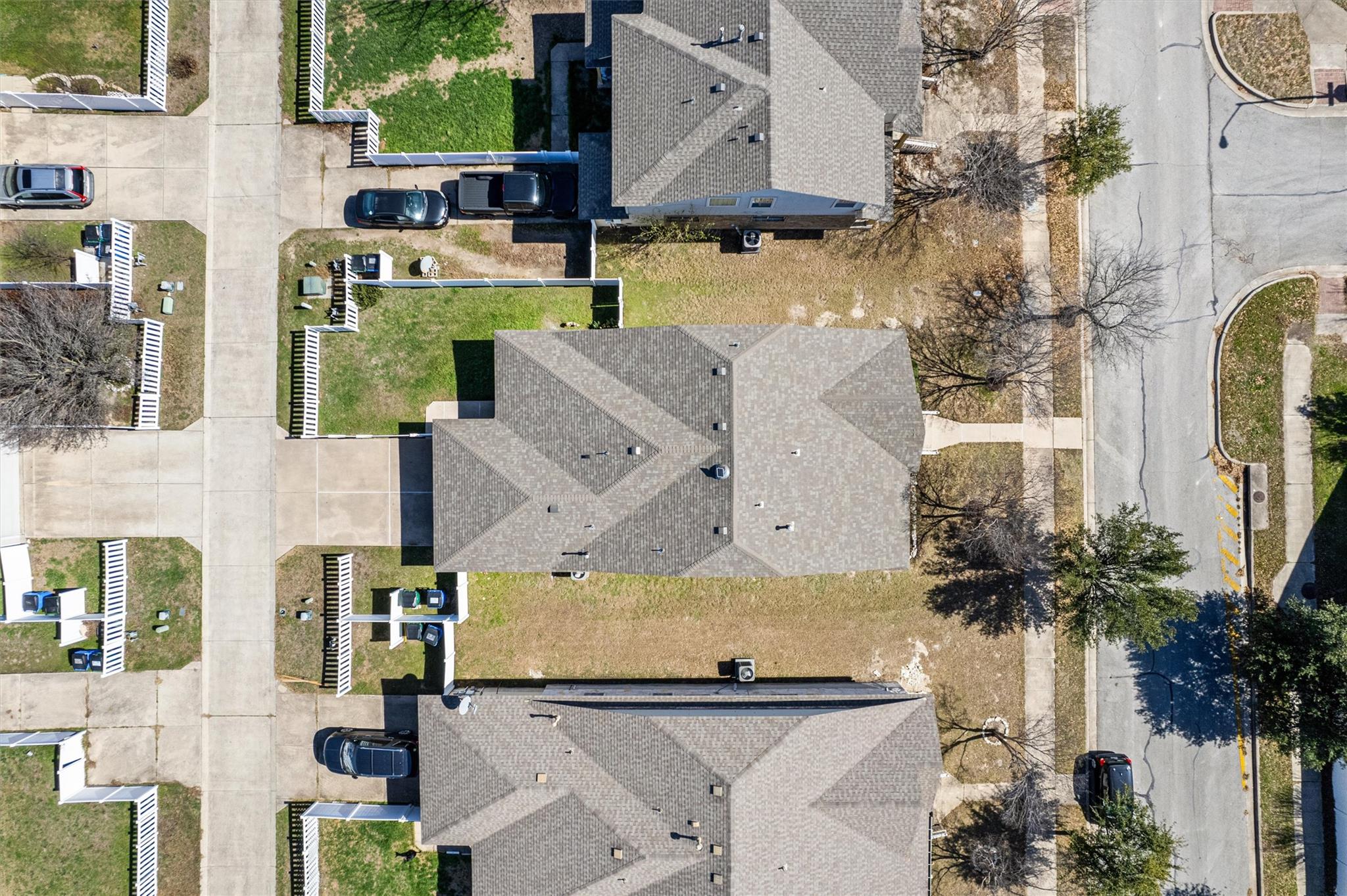 404 Yucca House Dr, Pflugerville, TX 78660