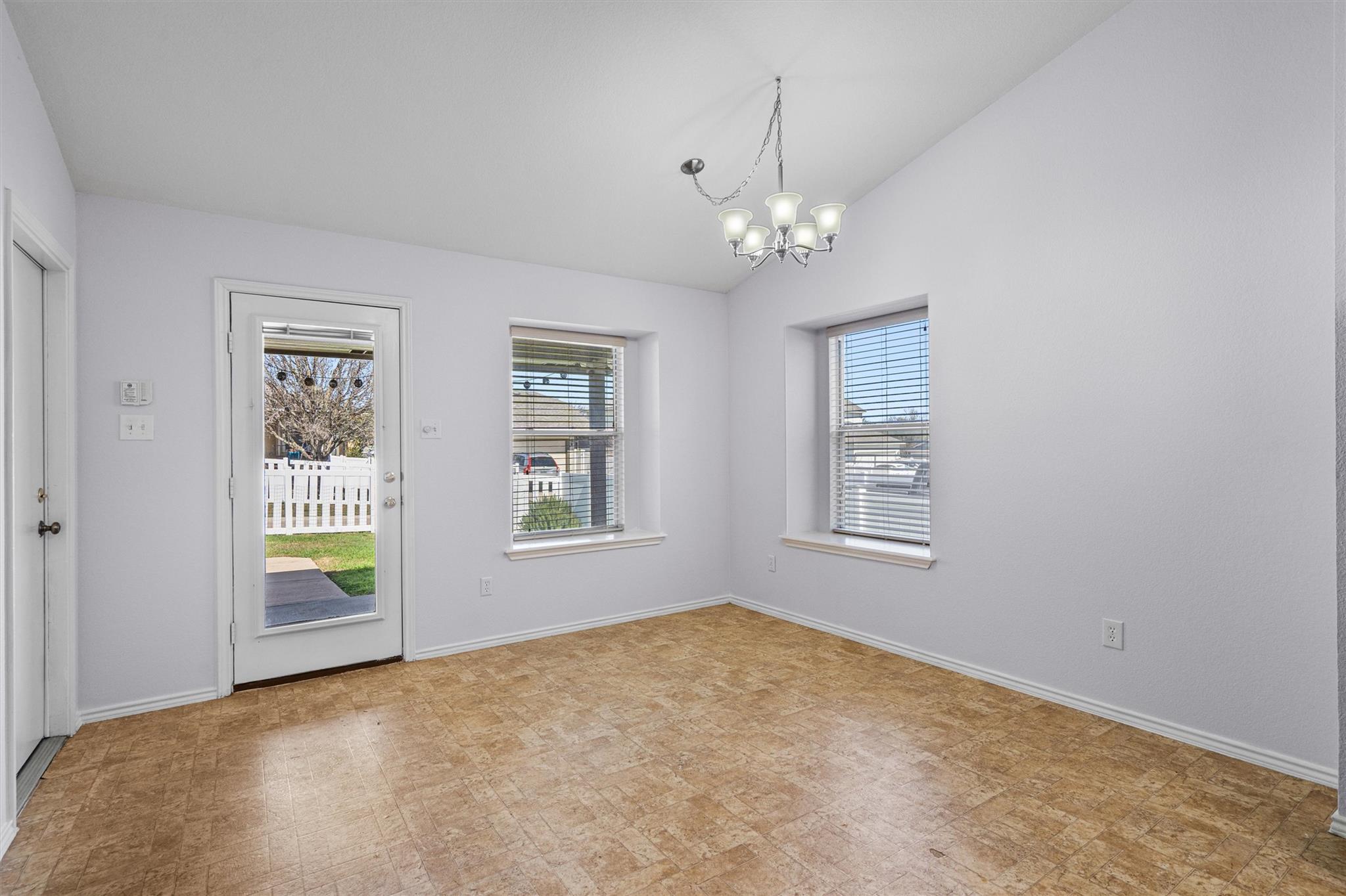 404 Yucca House Dr, Pflugerville, TX 78660