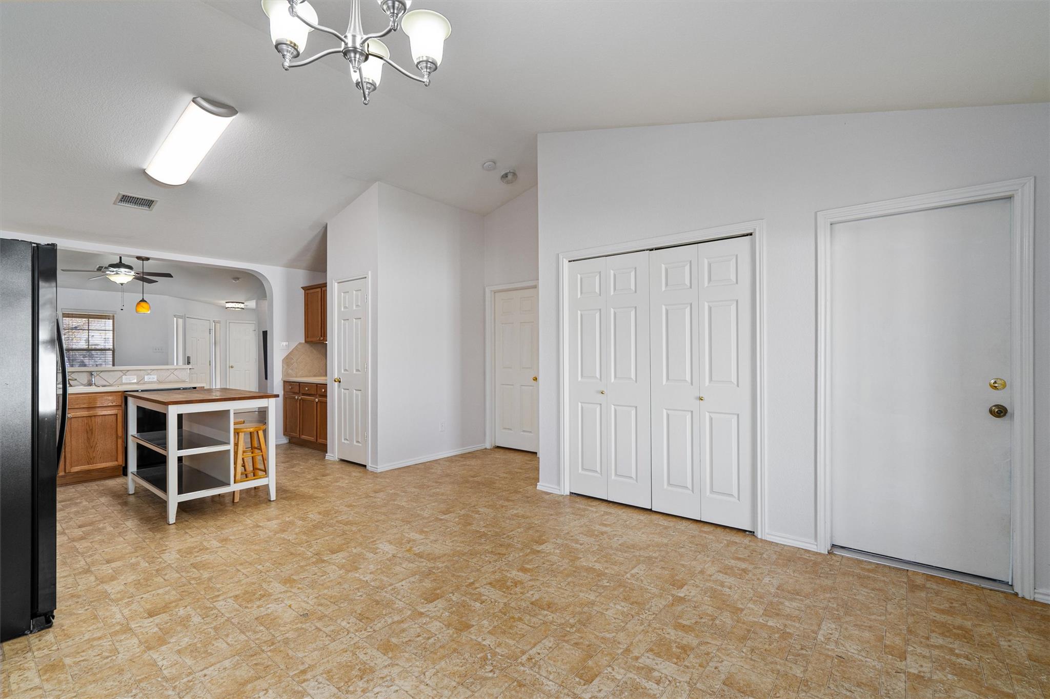 404 Yucca House Dr, Pflugerville, TX 78660