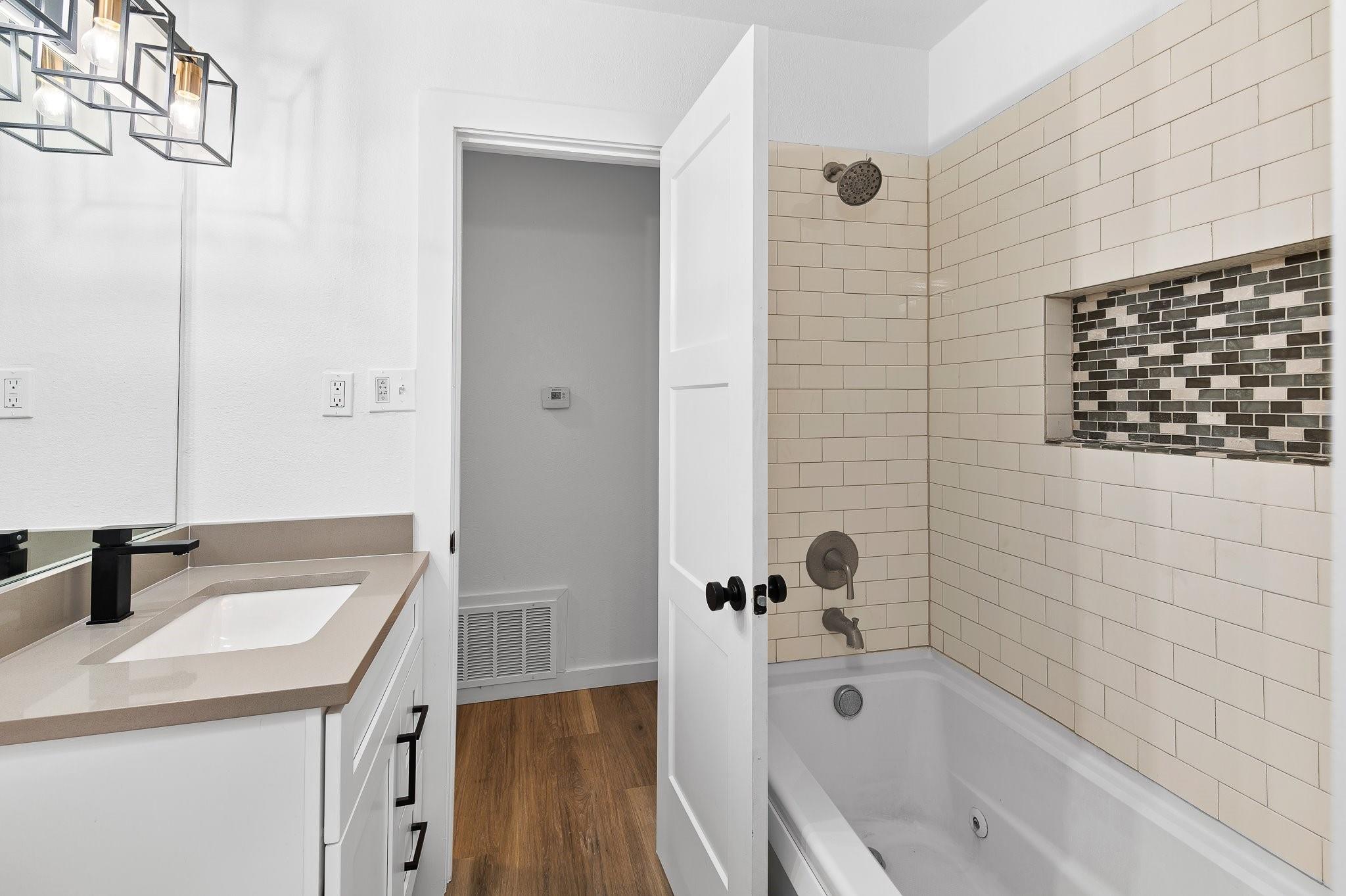 12629 Red Bud Trl, Buda, TX 78610