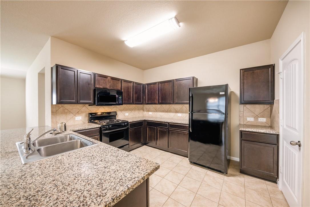600 Kaluga Trl, Leander, TX 78641