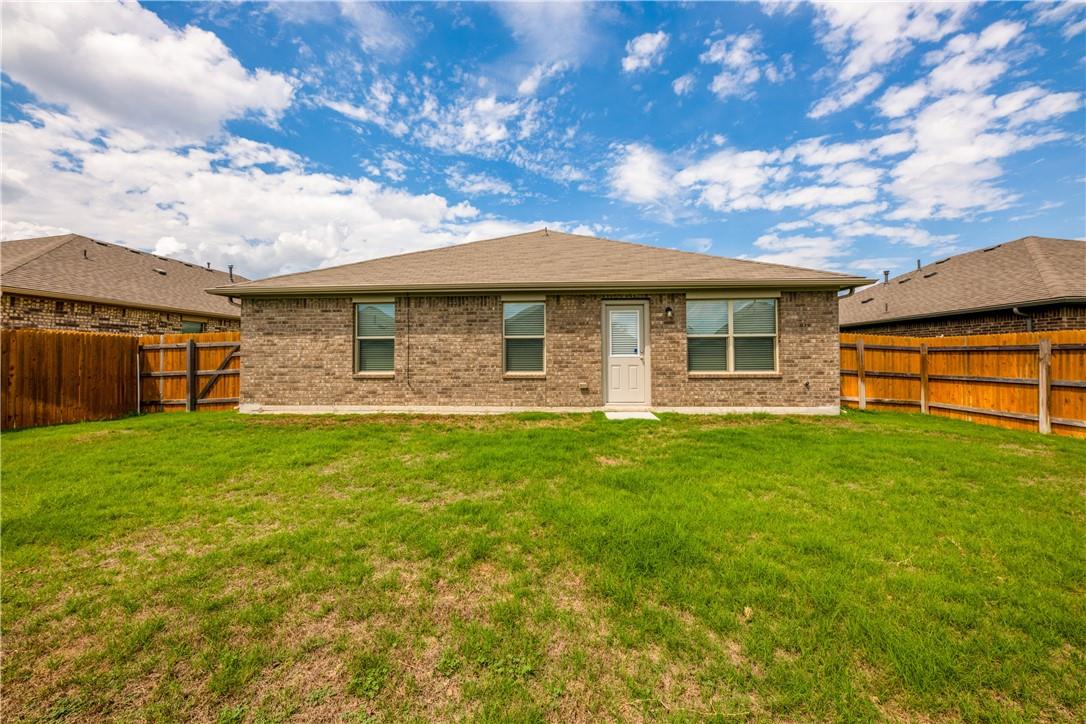 600 Kaluga Trl, Leander, TX 78641