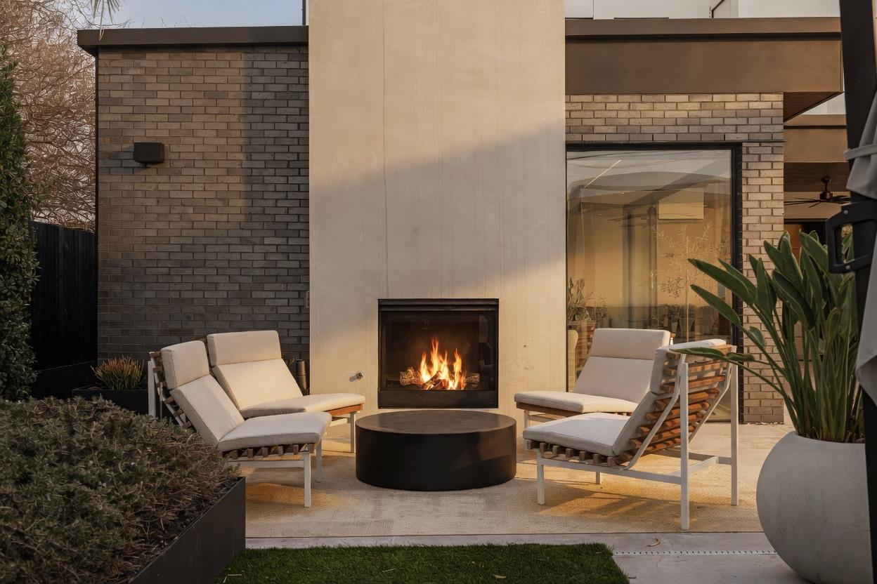 30 Chalmers Ave, Austin, TX 78702