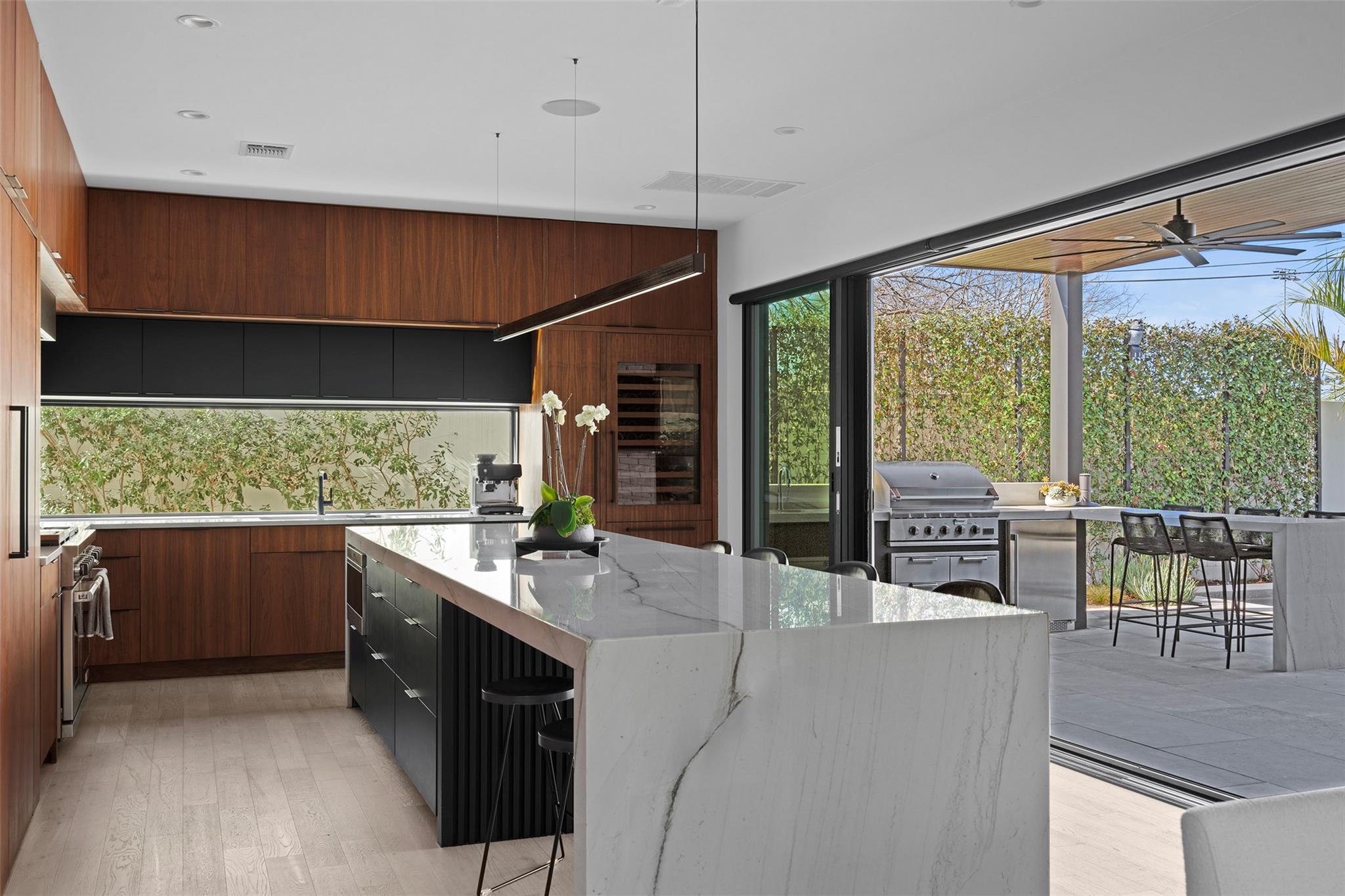 30 Chalmers Ave, Austin, TX 78702