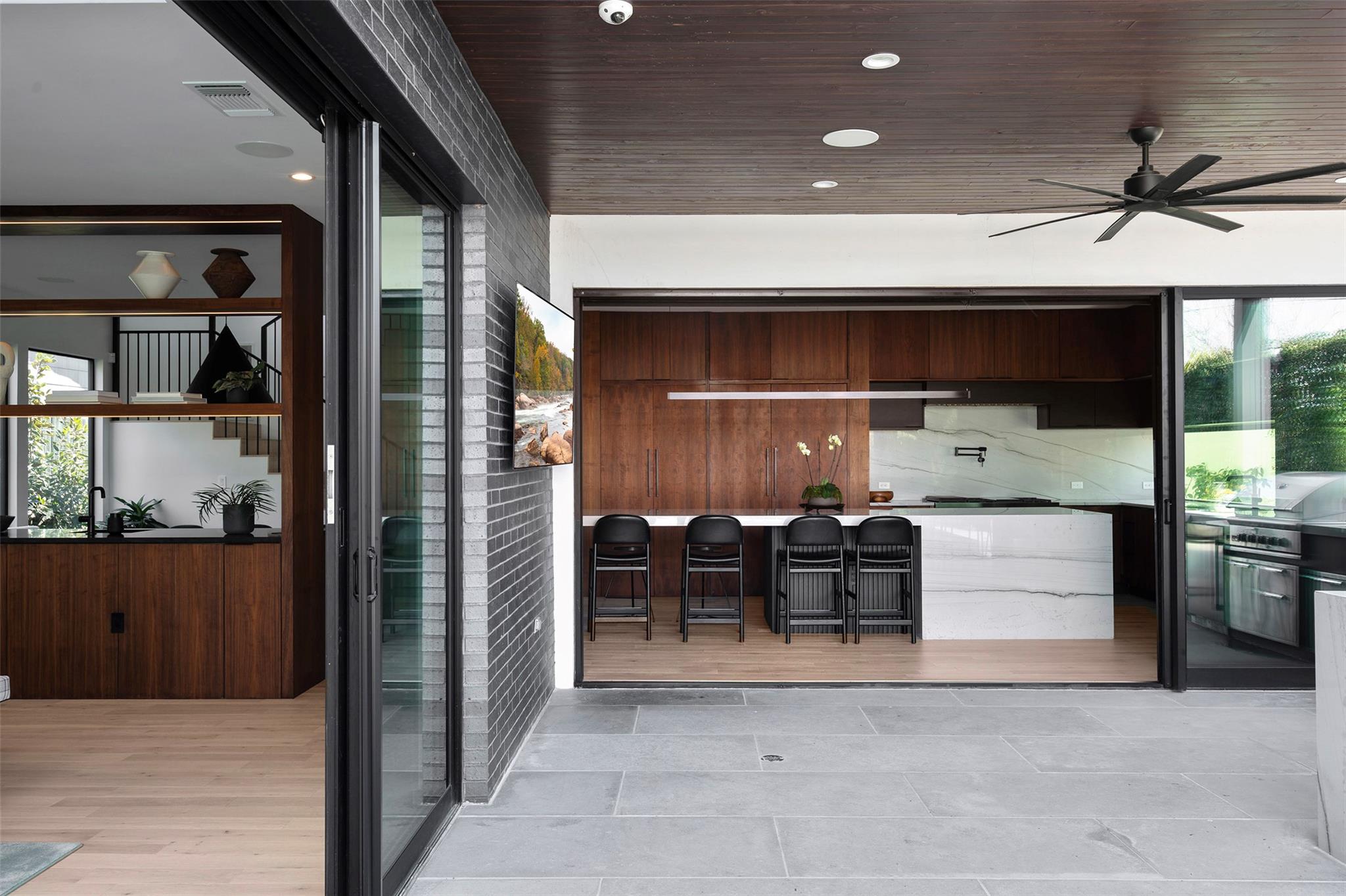 30 Chalmers Ave, Austin, TX 78702