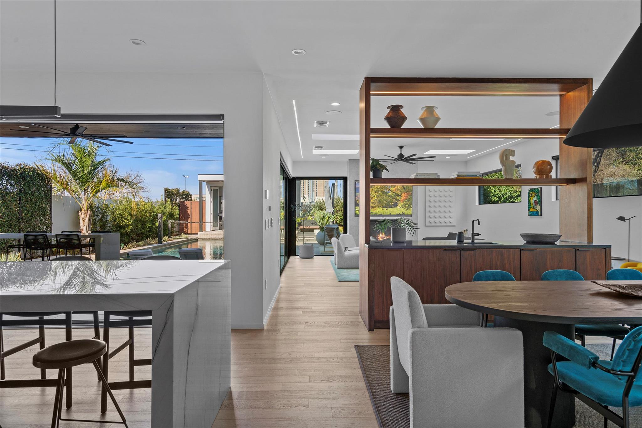 30 Chalmers Ave, Austin, TX 78702