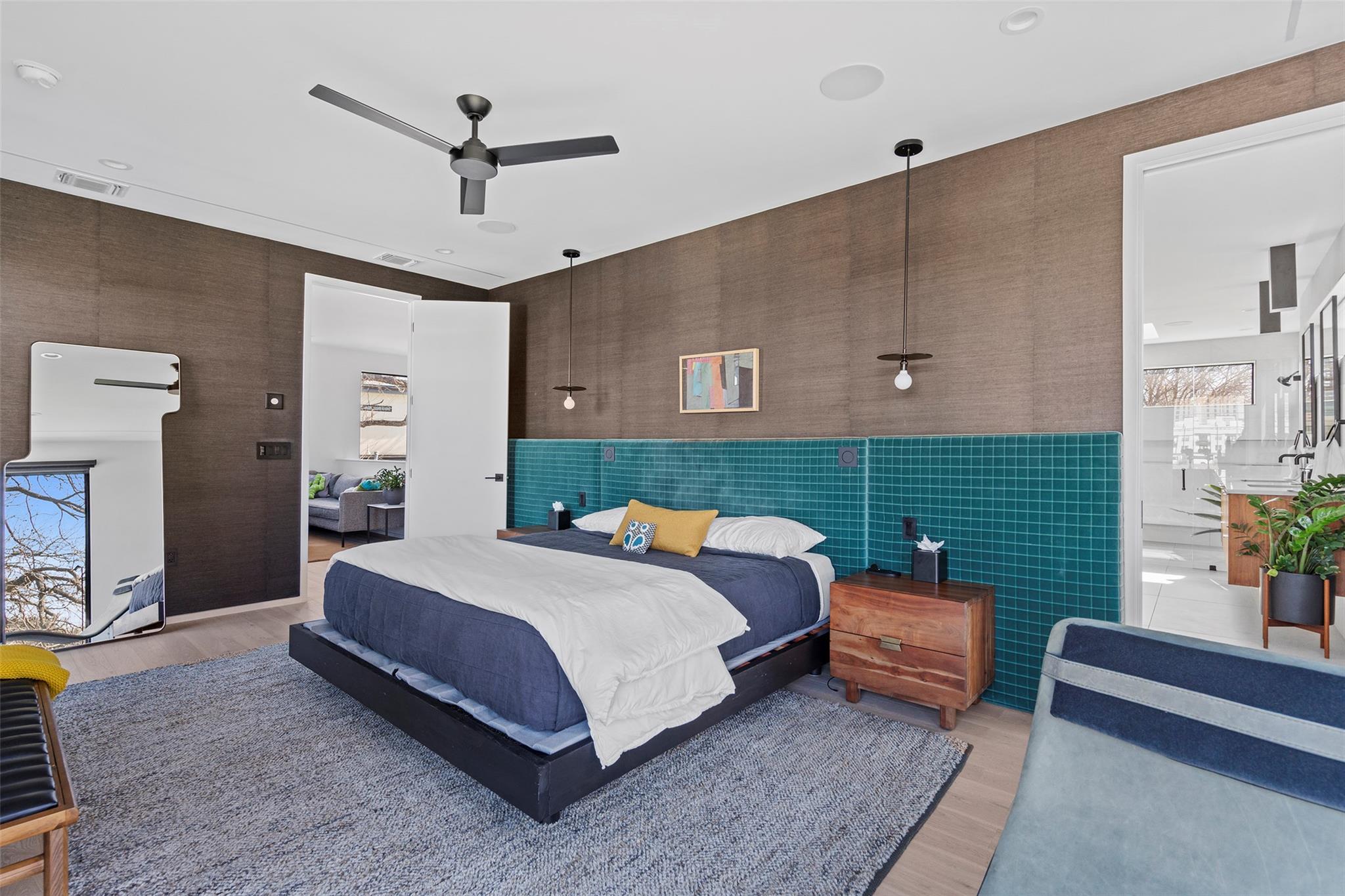 30 Chalmers Ave, Austin, TX 78702