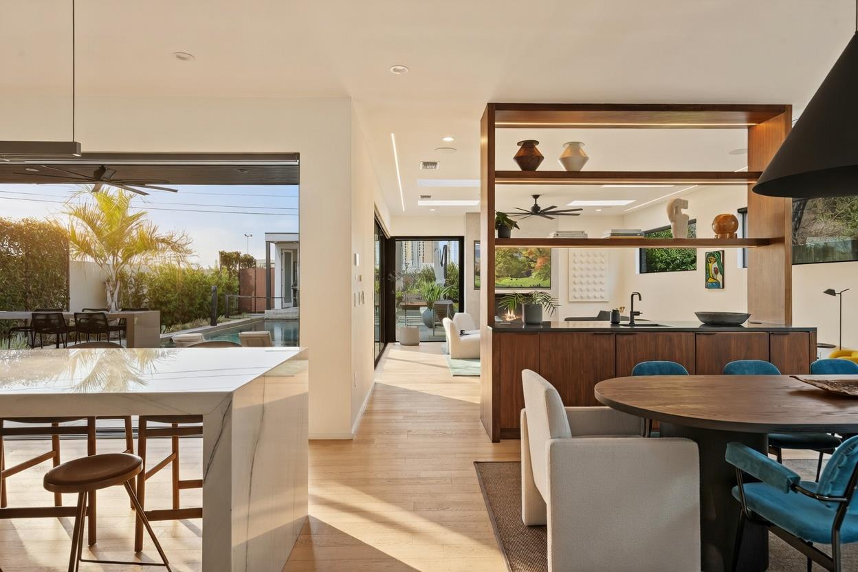 30 Chalmers Ave, Austin, TX 78702